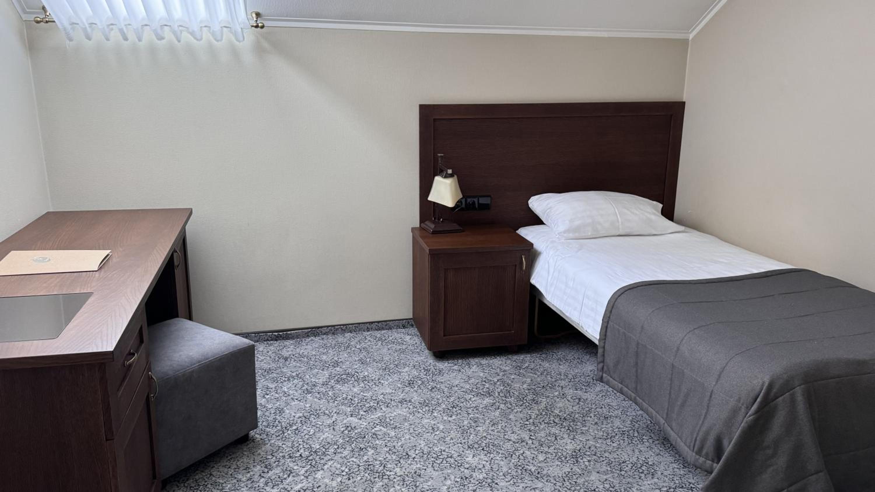 Economy Single Room