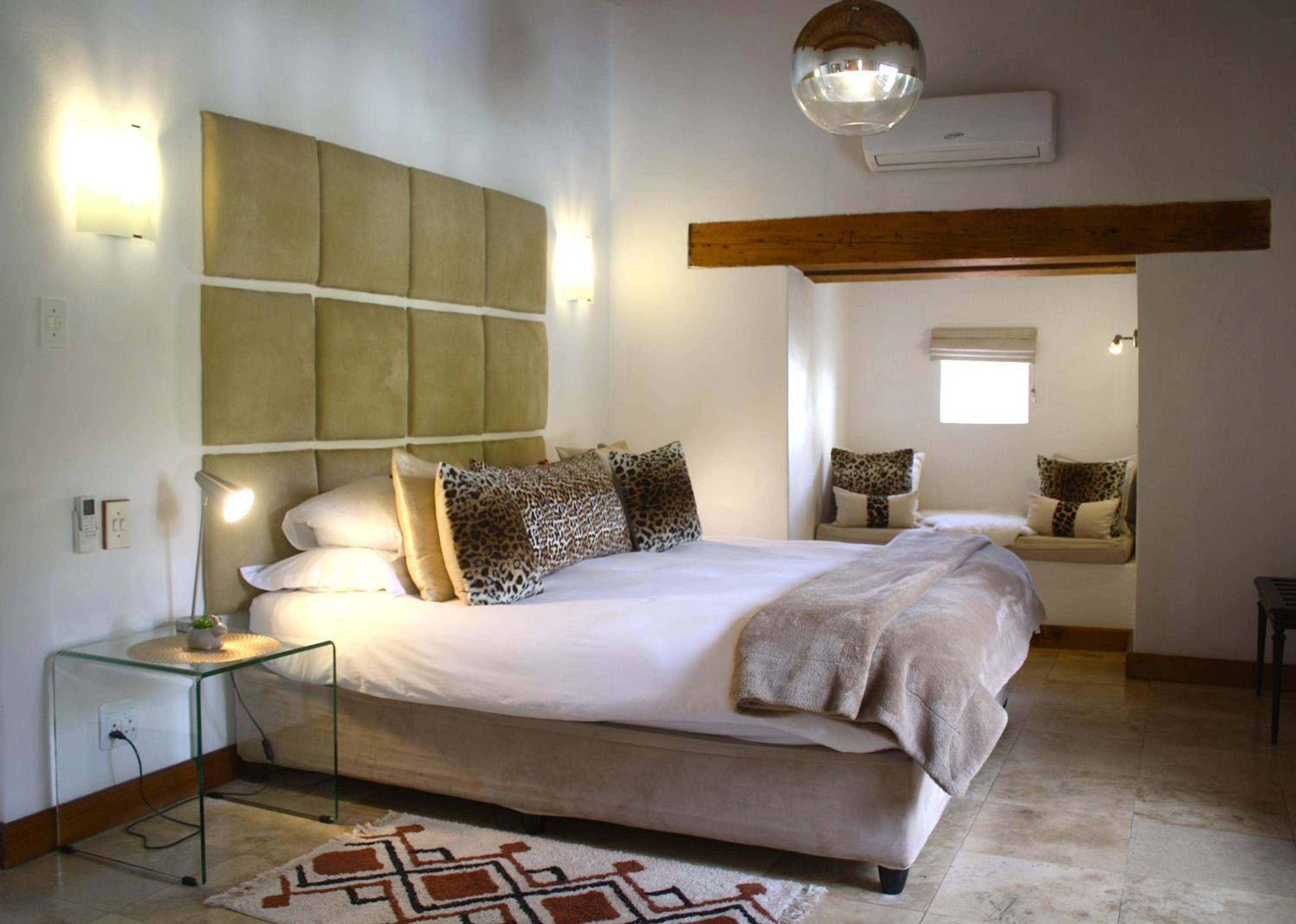 Standard Double or Twin Room - Photo 15