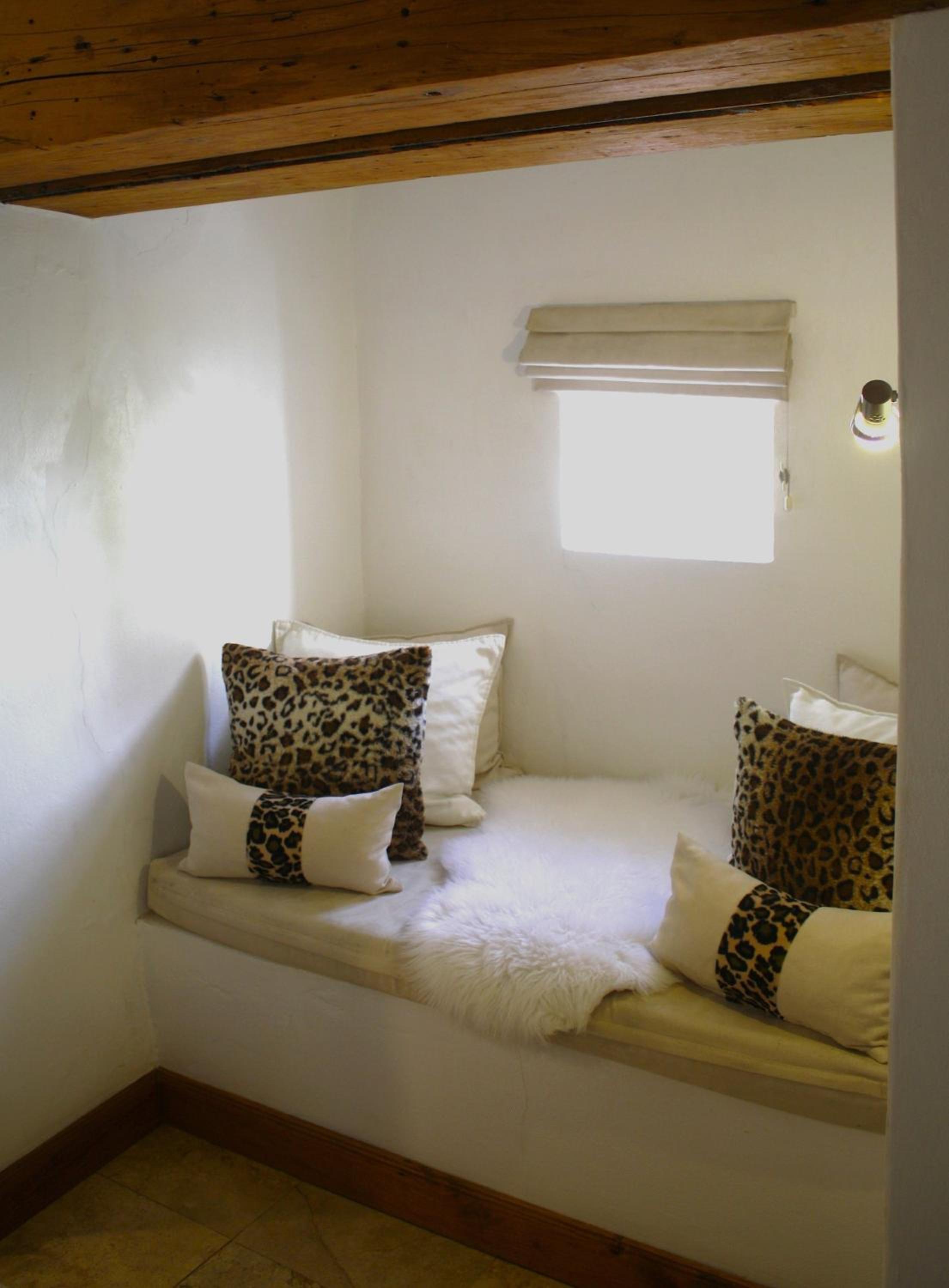Standard Double or Twin Room - Photo 20