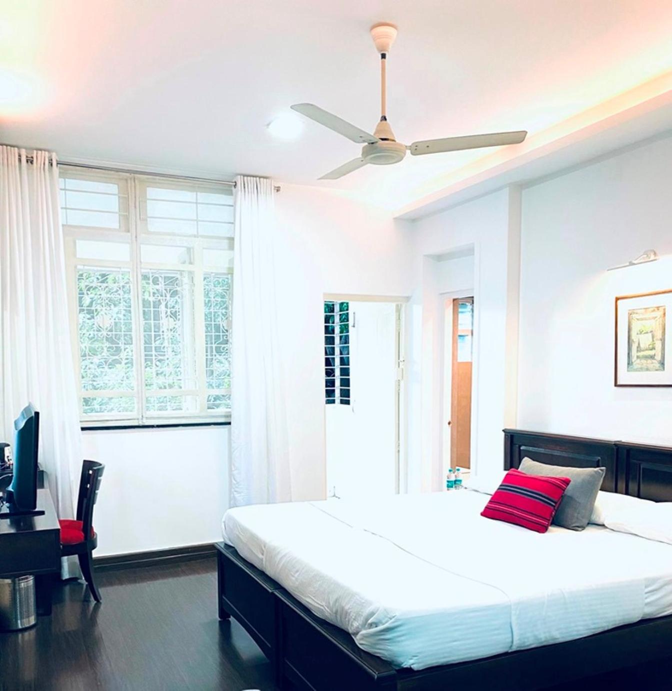 Deluxe Room - AC