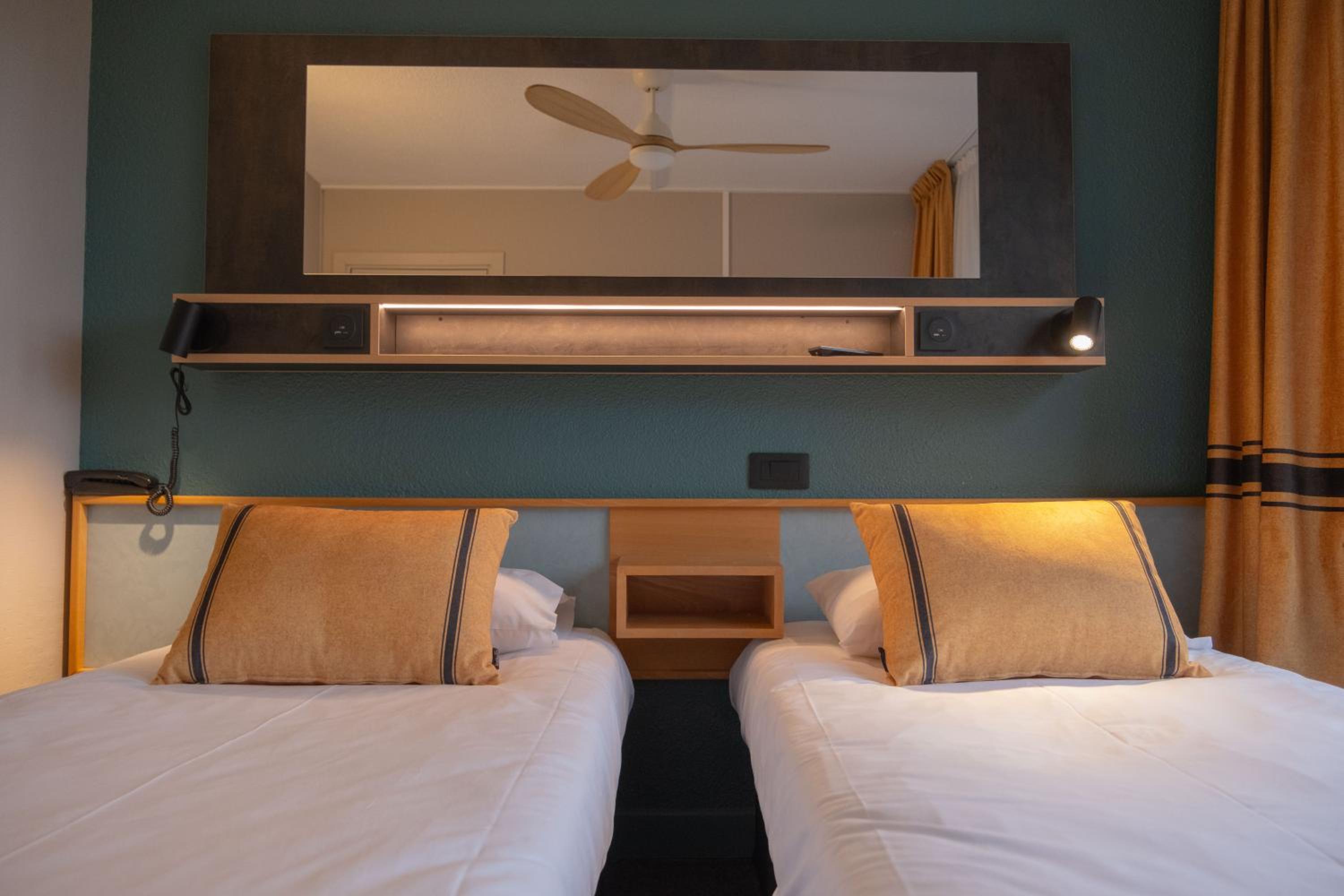 Standard Double or Twin Room - Photo 3
