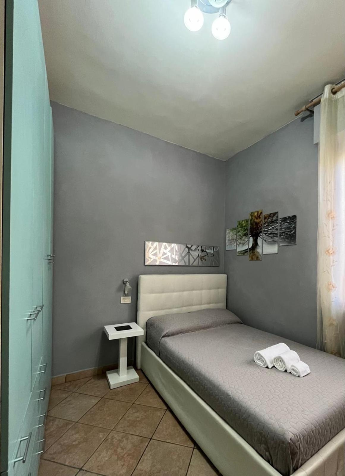 Three-Bedroom Apartment photo 1