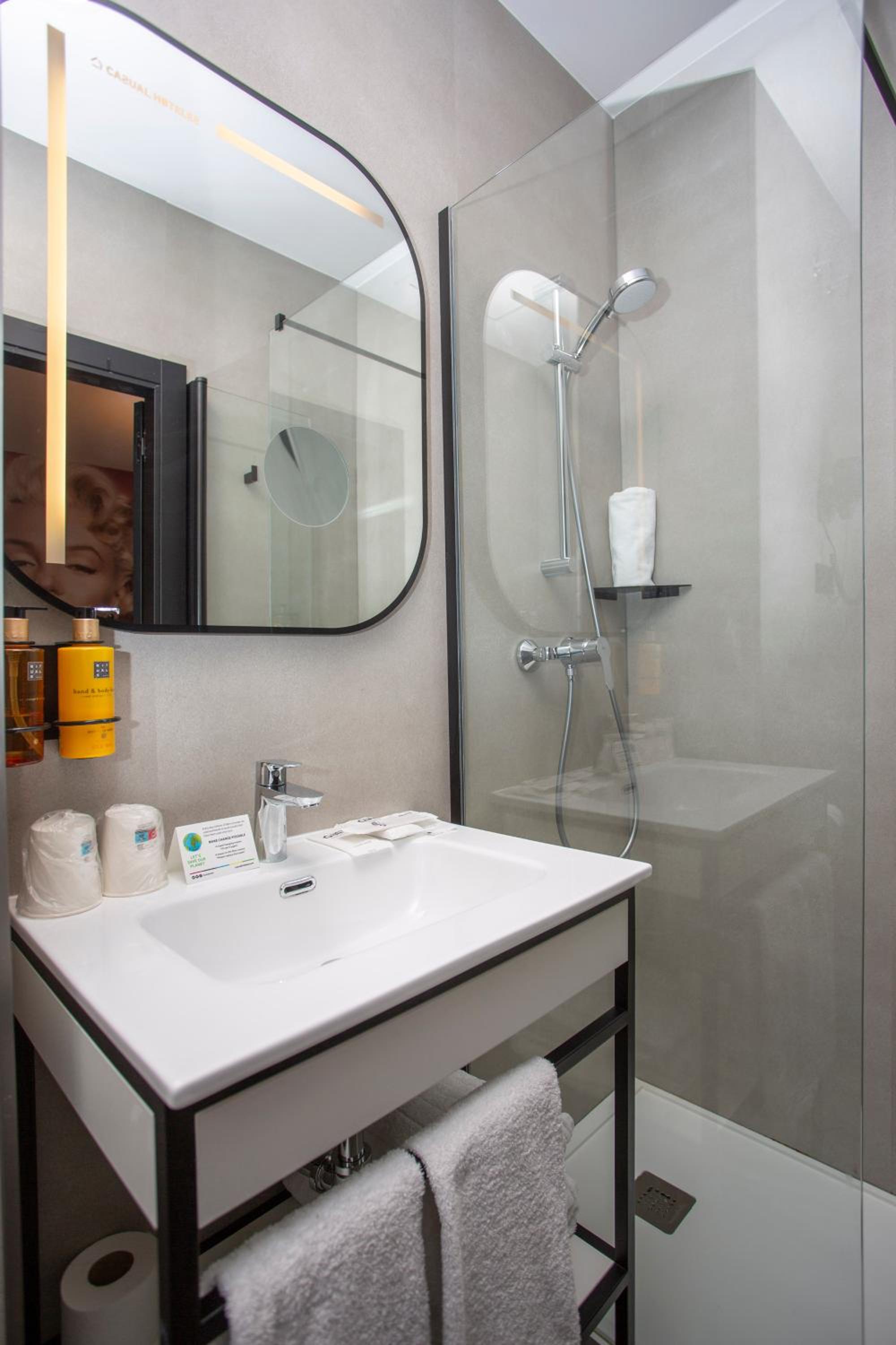 Double Room Single Use photo 3
