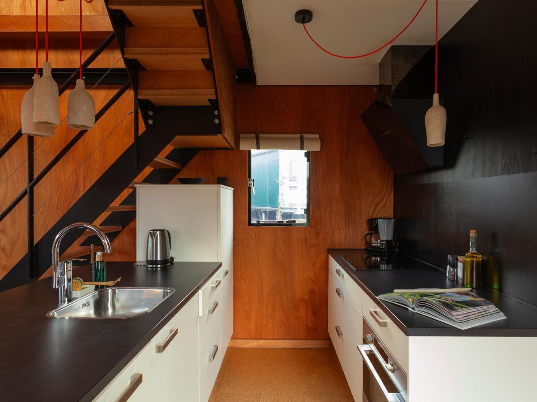 Tiny House - MillHome Family photo 2