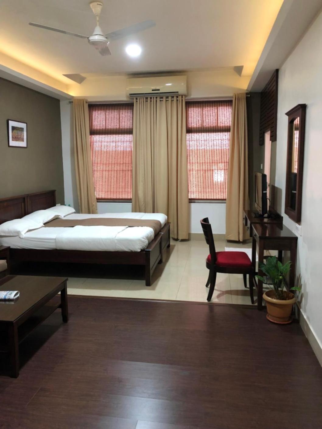 Executive Suite