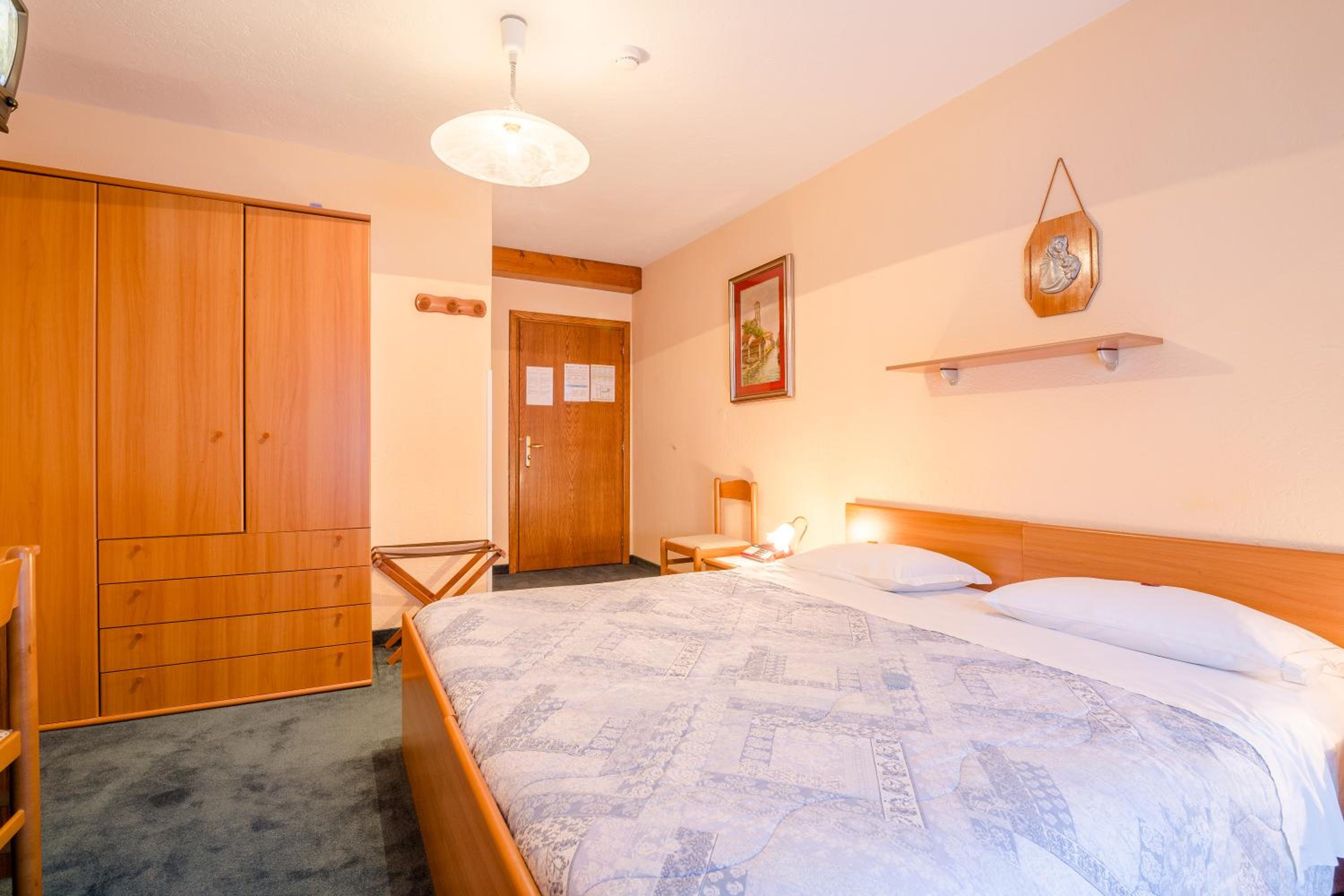 Double Room with Balcony photo 3