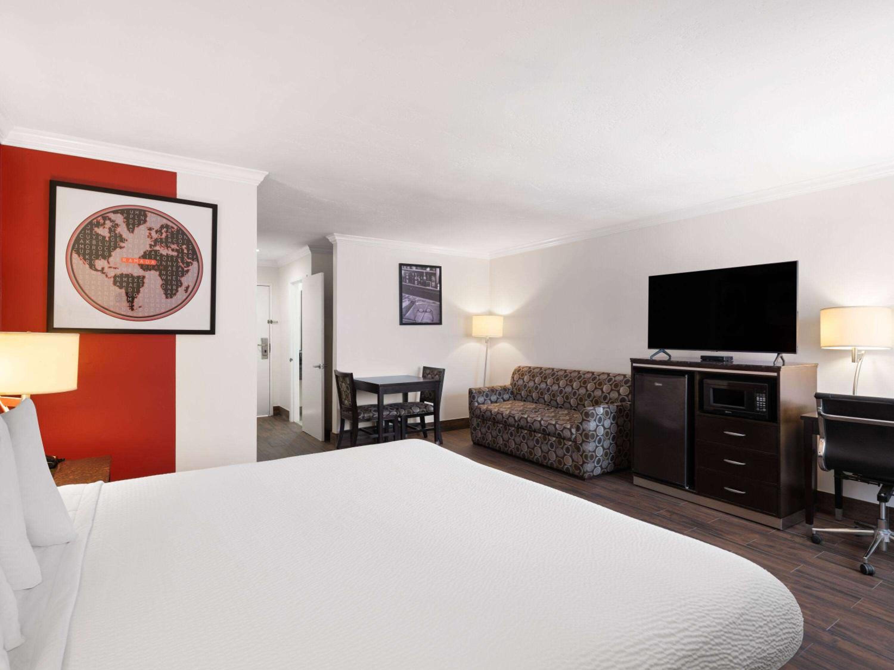 Business King Room - Non-Smoking - Photo 2