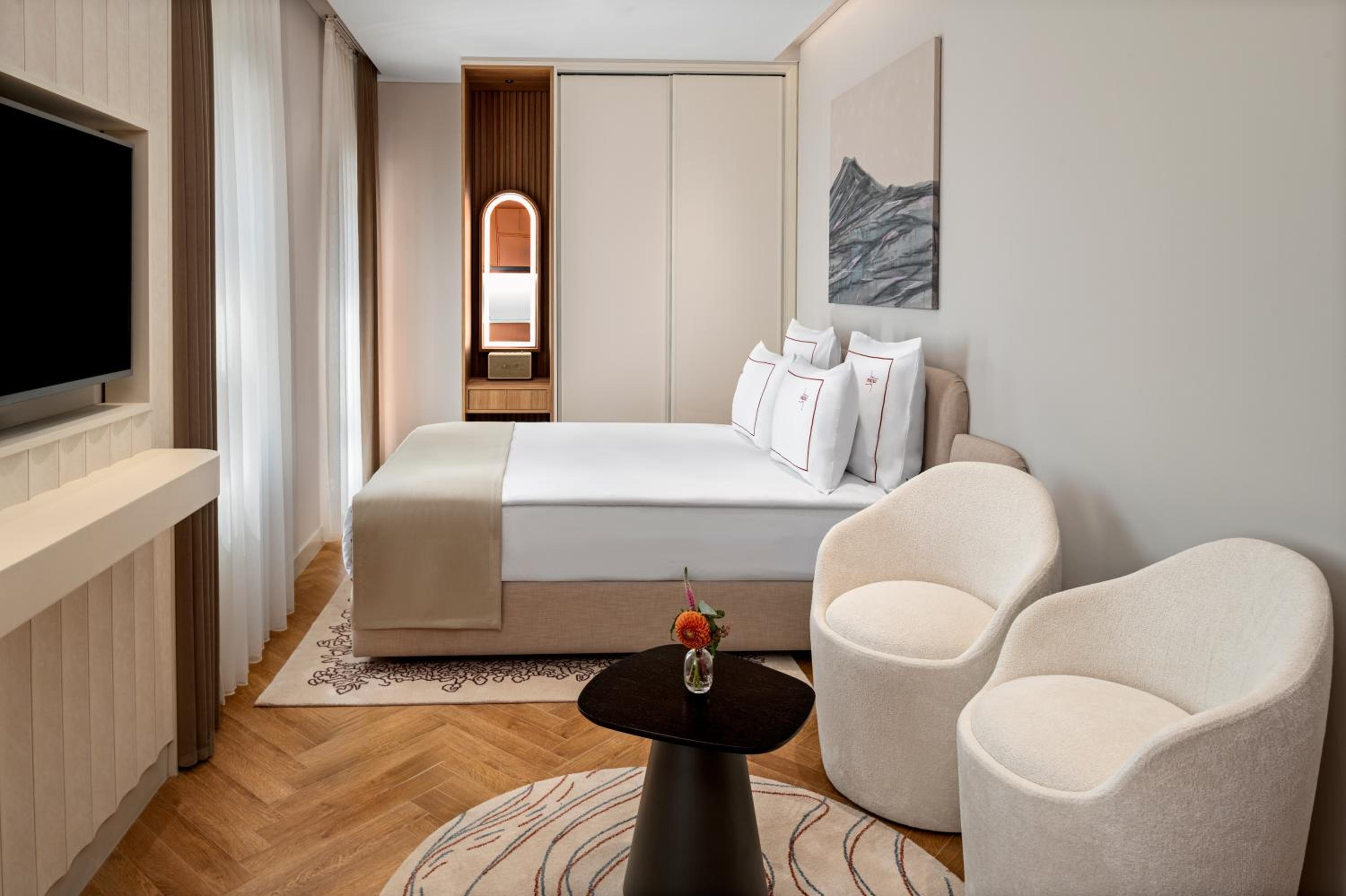 Deluxe Room with Terrace photo 1