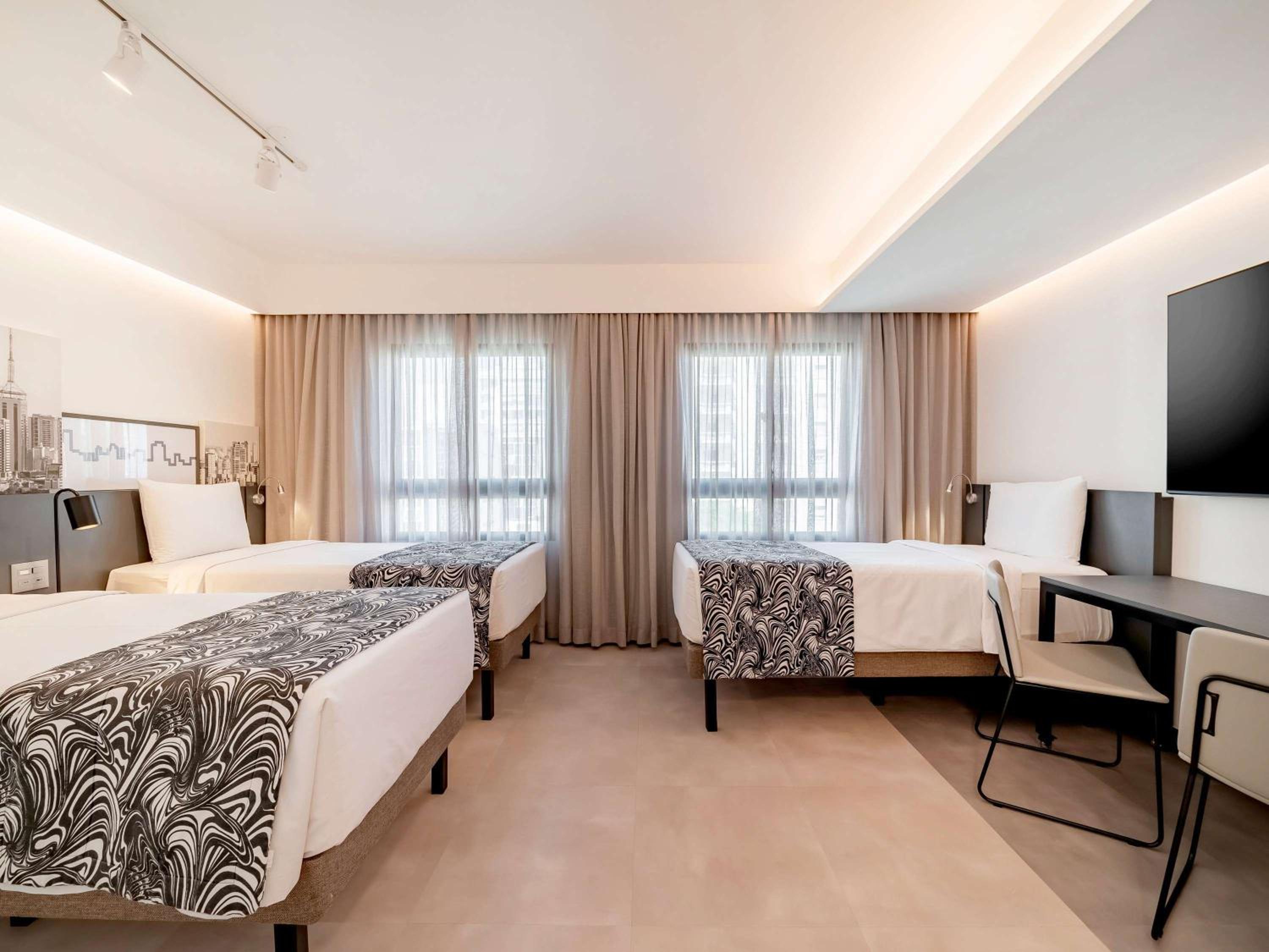 Superior Room with Three Single Beds