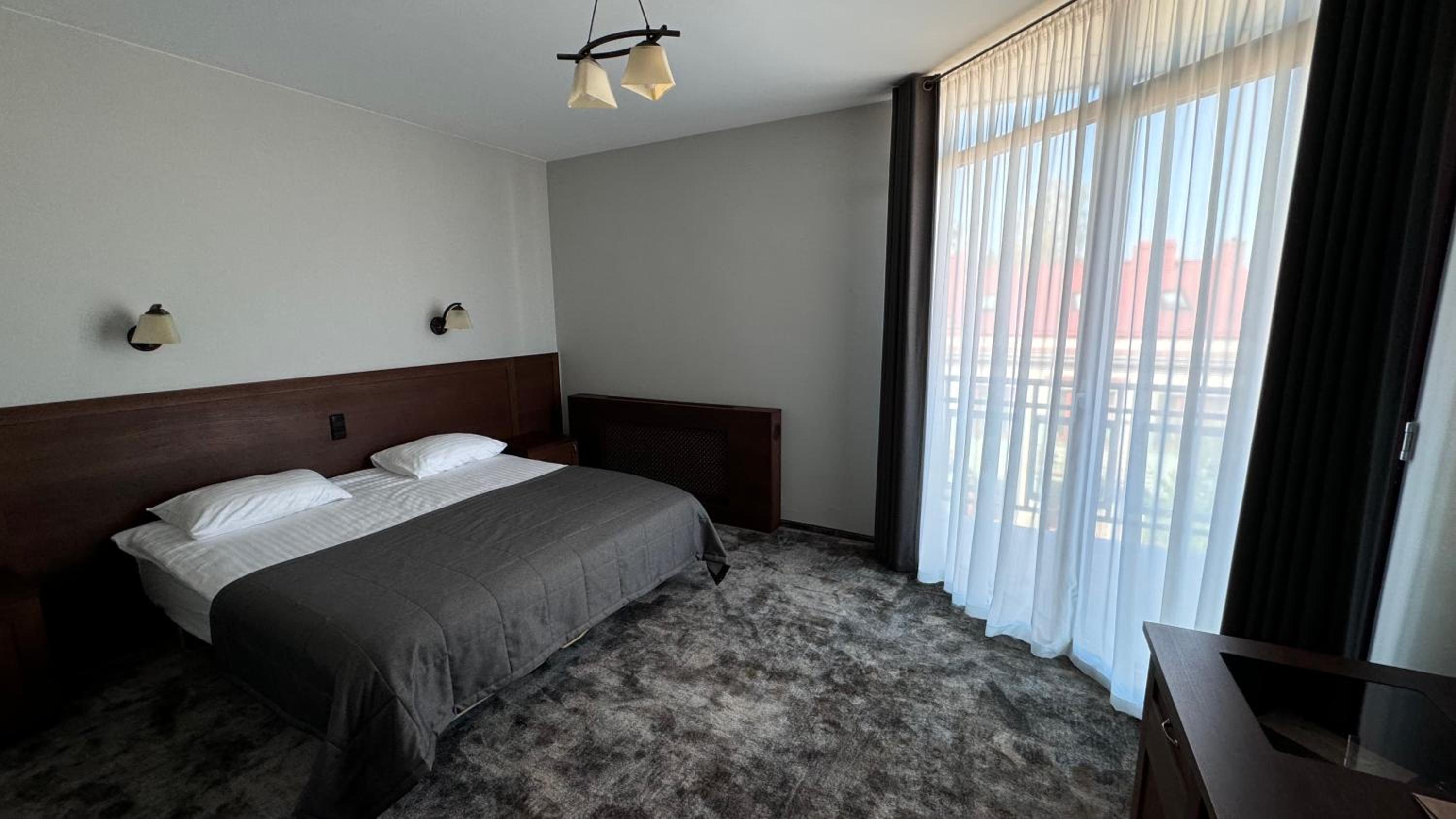 Double Room - Photo 3