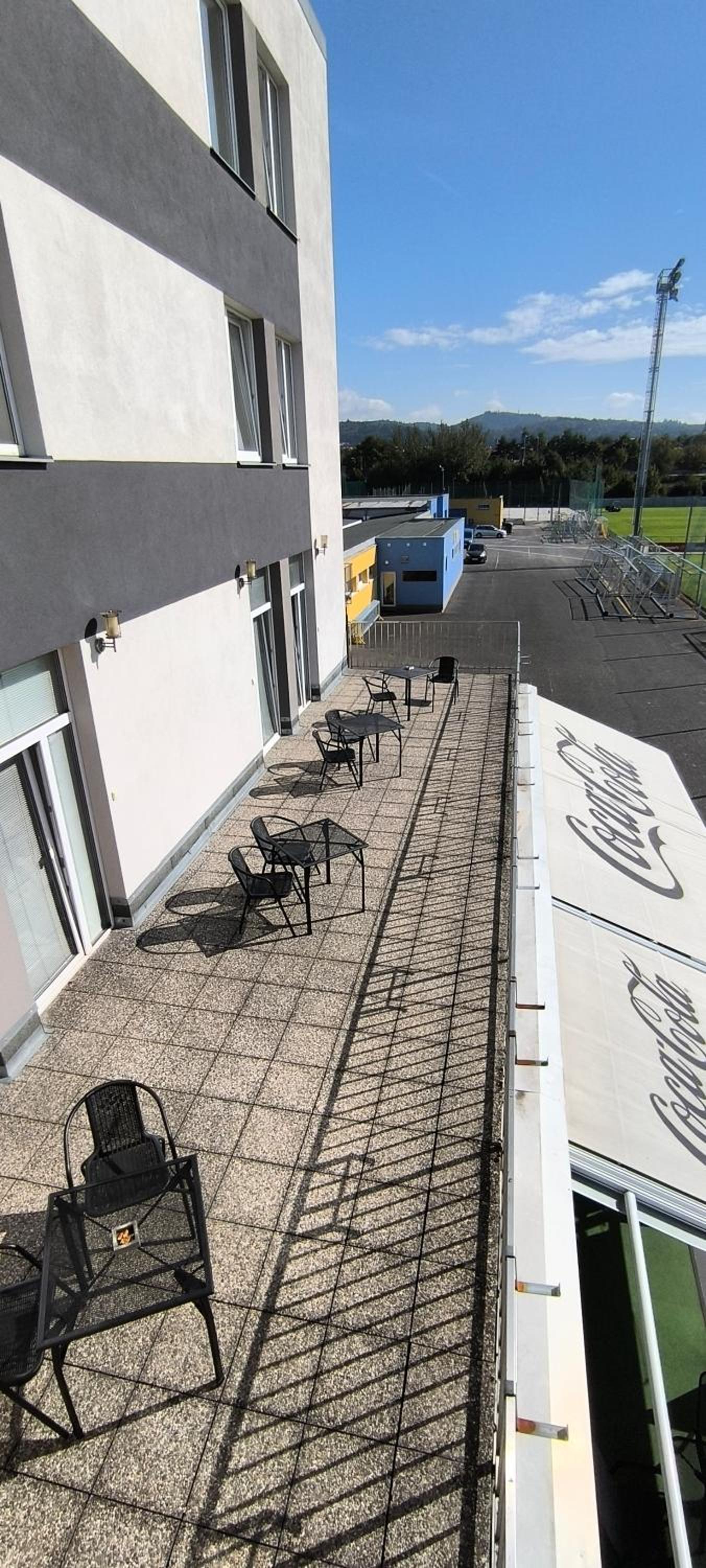 Deluxe Double or Twin Room with Balcony photo 3