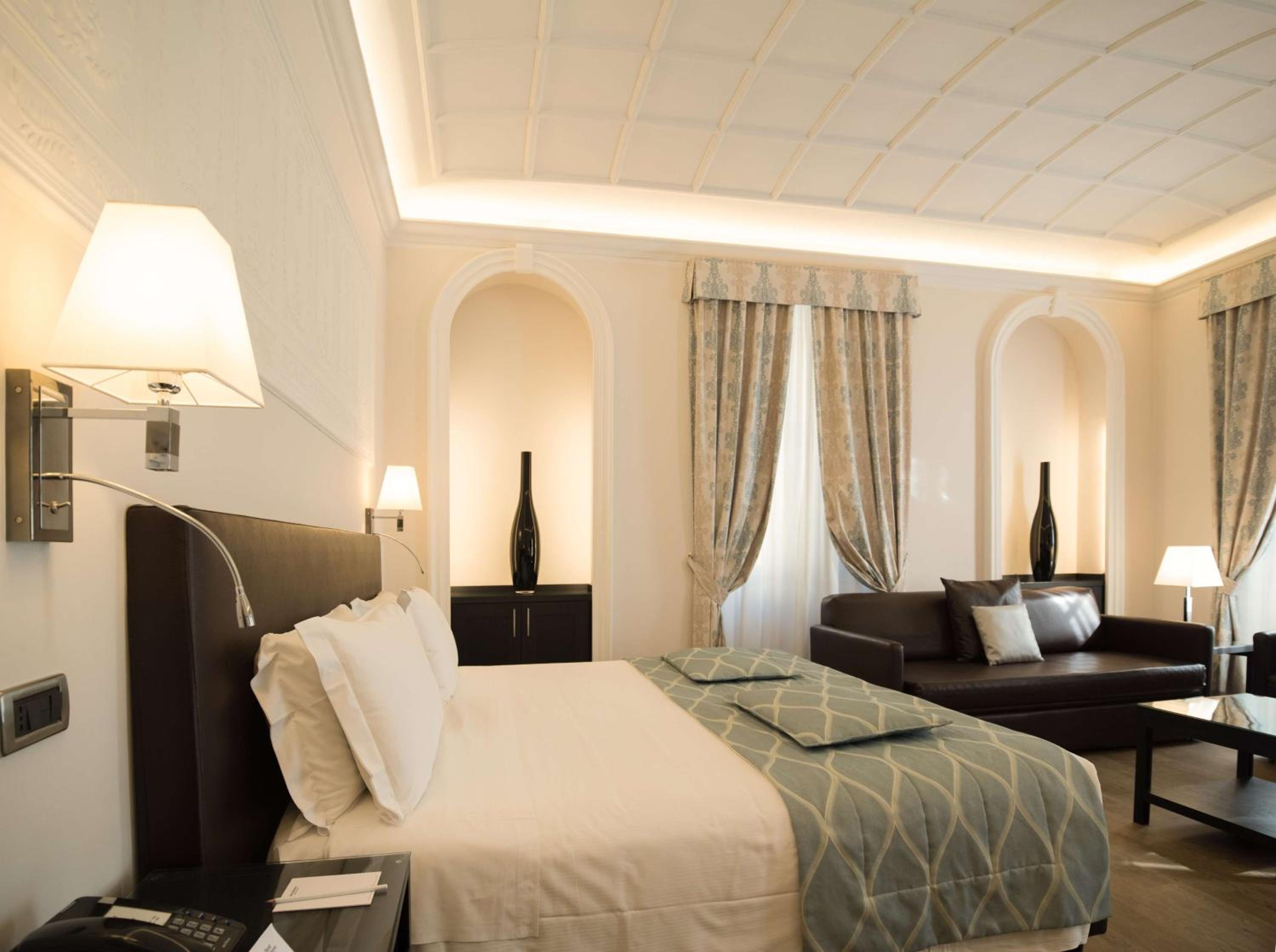 Junior Suite - Photo 9