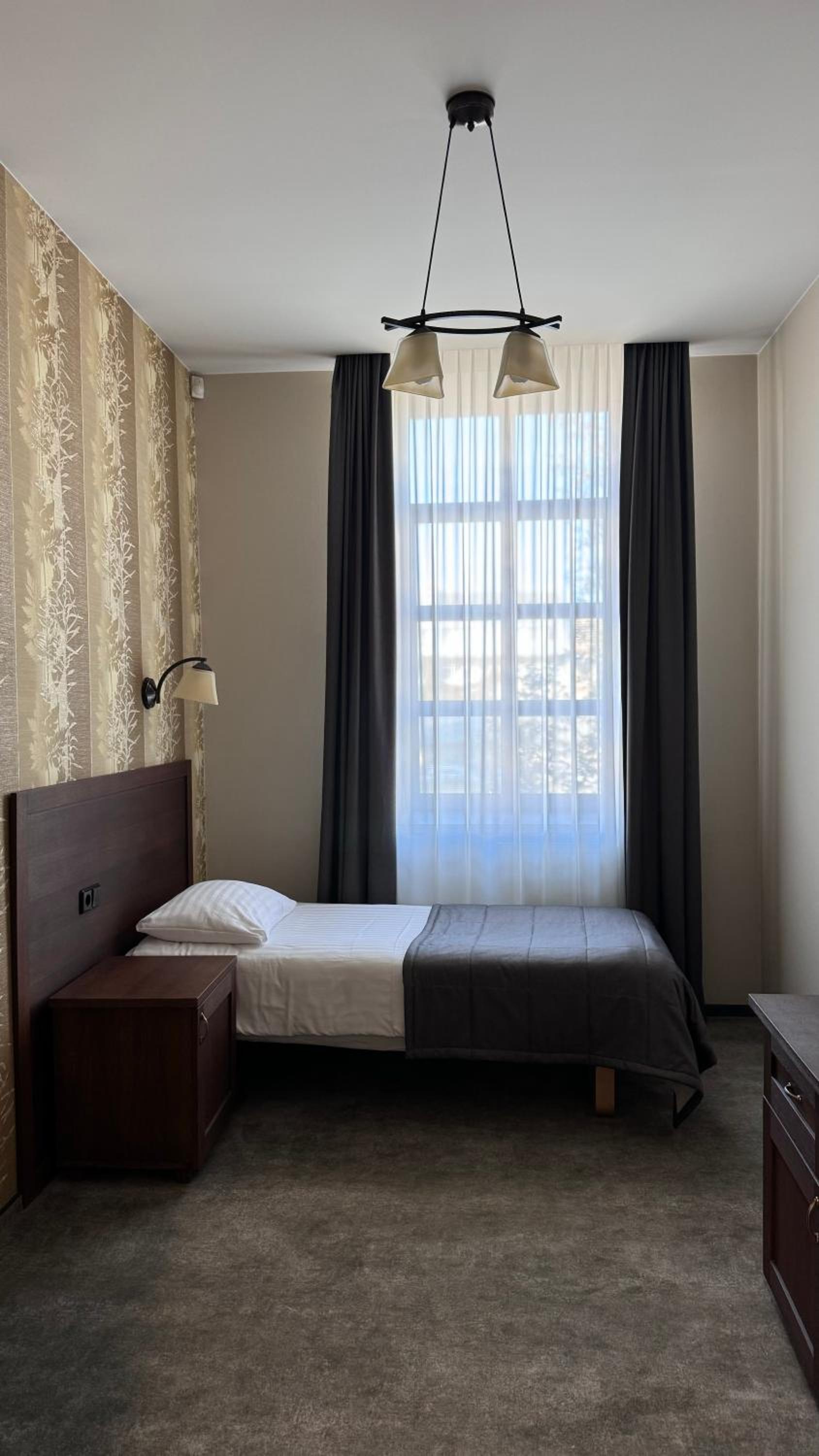 Single Room photo 2