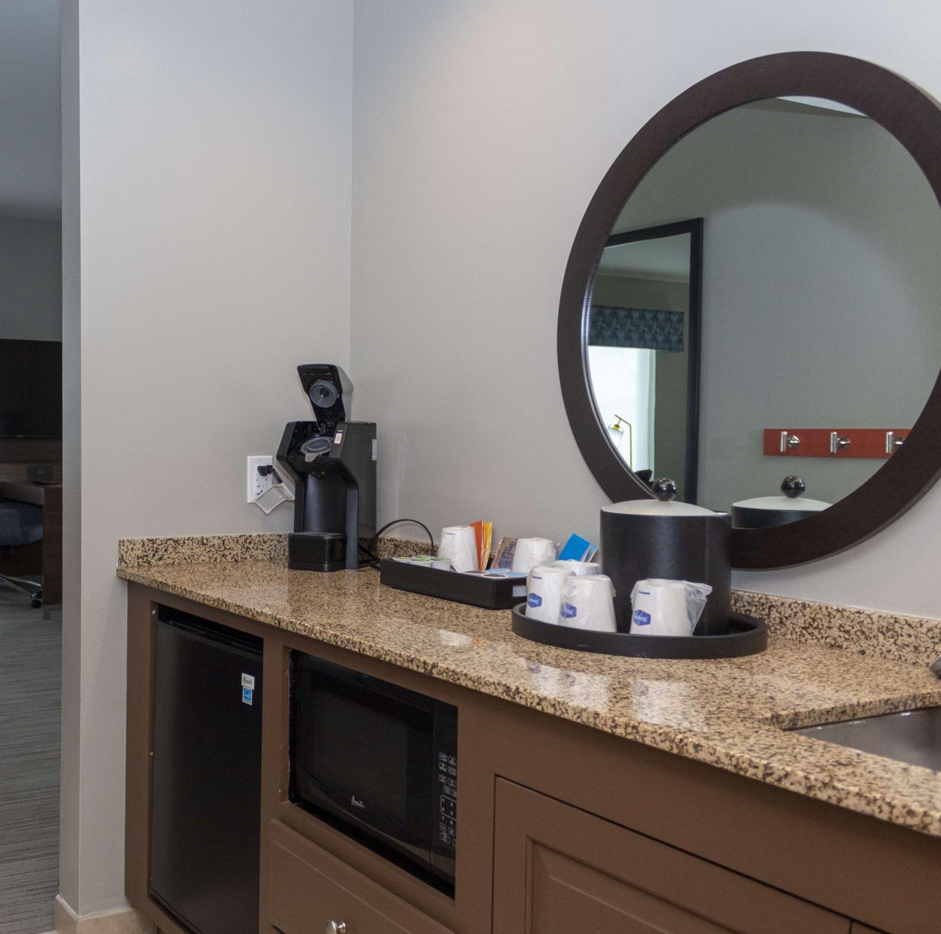 King Suite - Photo 6