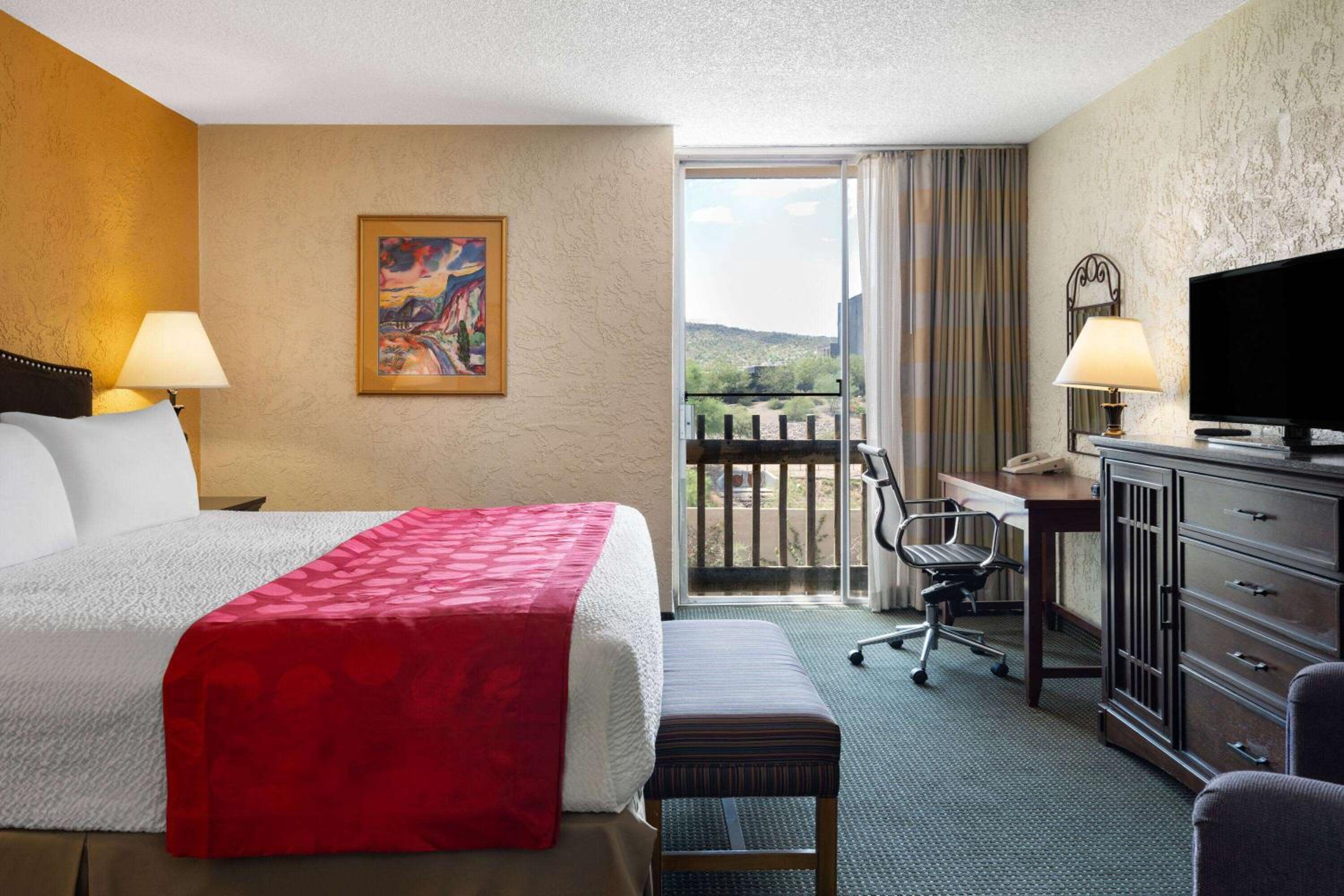 One-Bedroom King Suite - Non-Smoking photo 1
