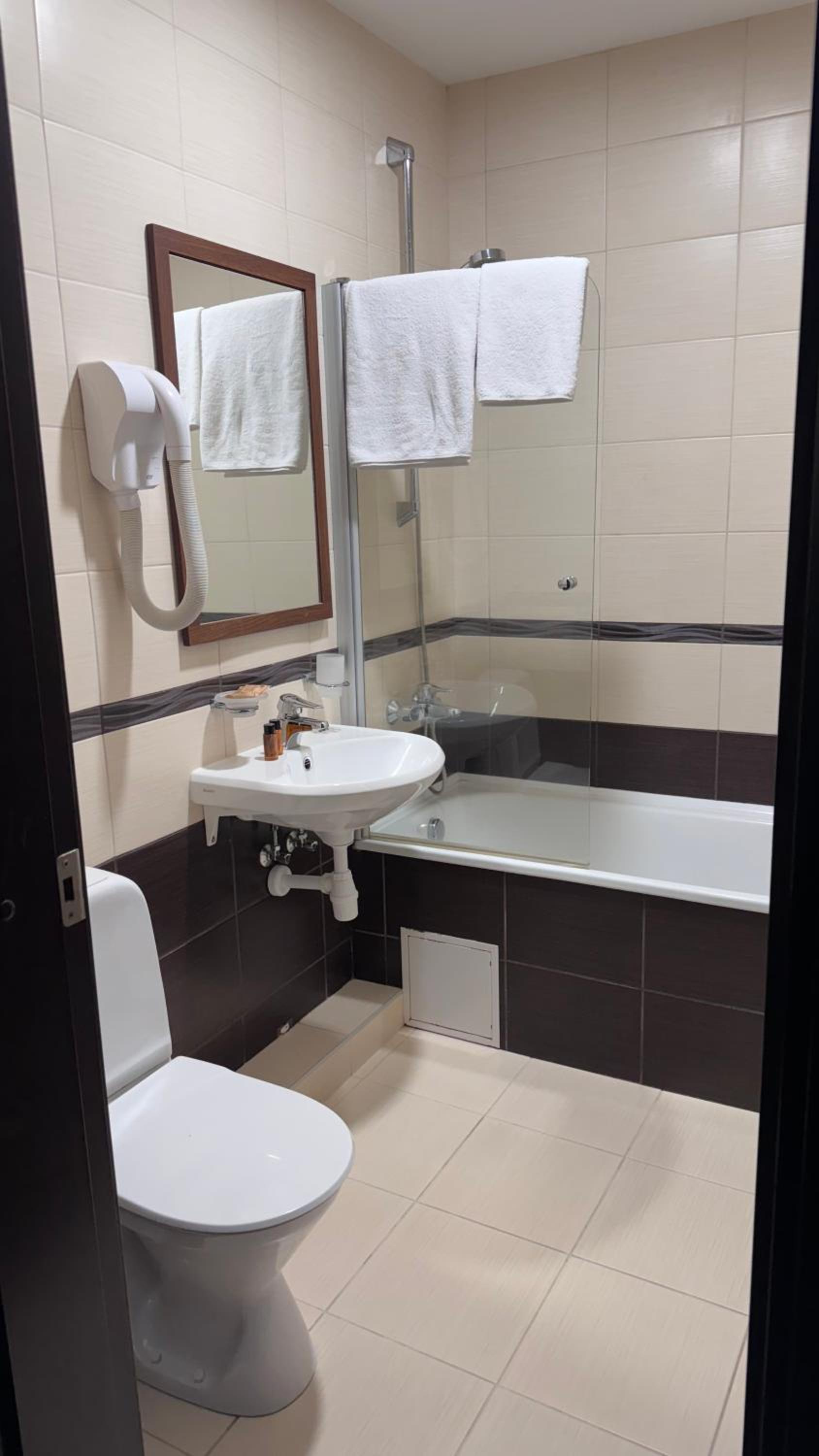Double Room - Photo 1