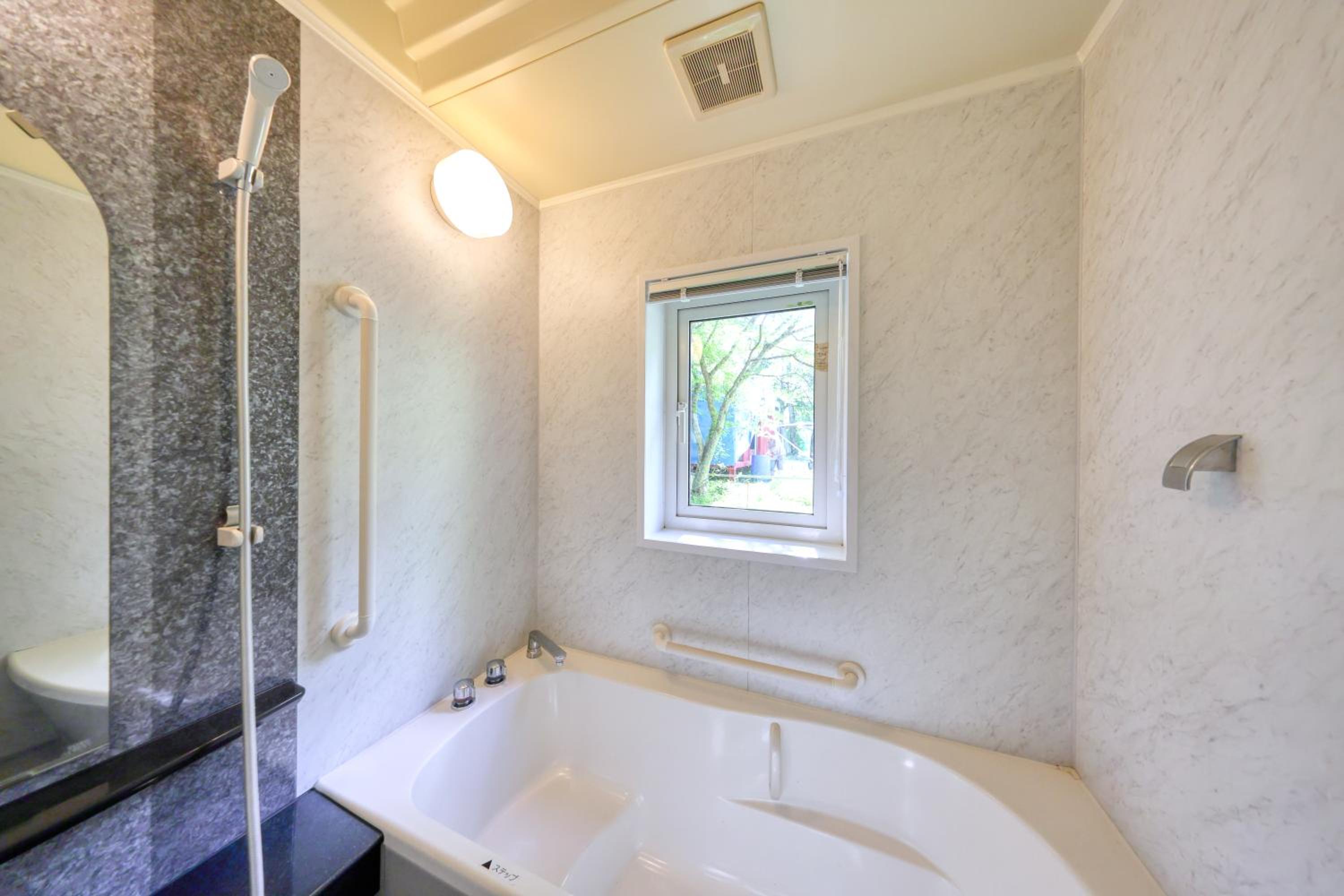 Three-Bedroom Villa - Photo 27