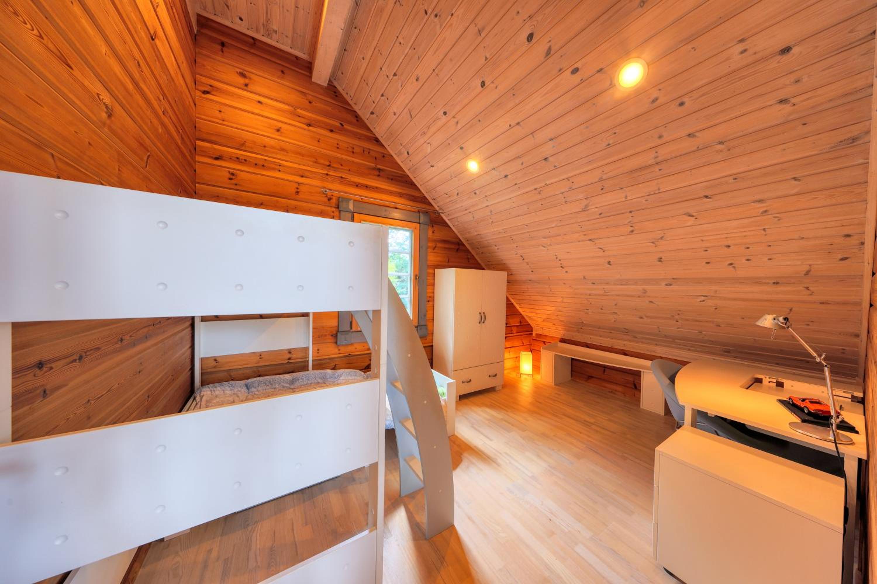 Three-Bedroom Villa - Photo 28