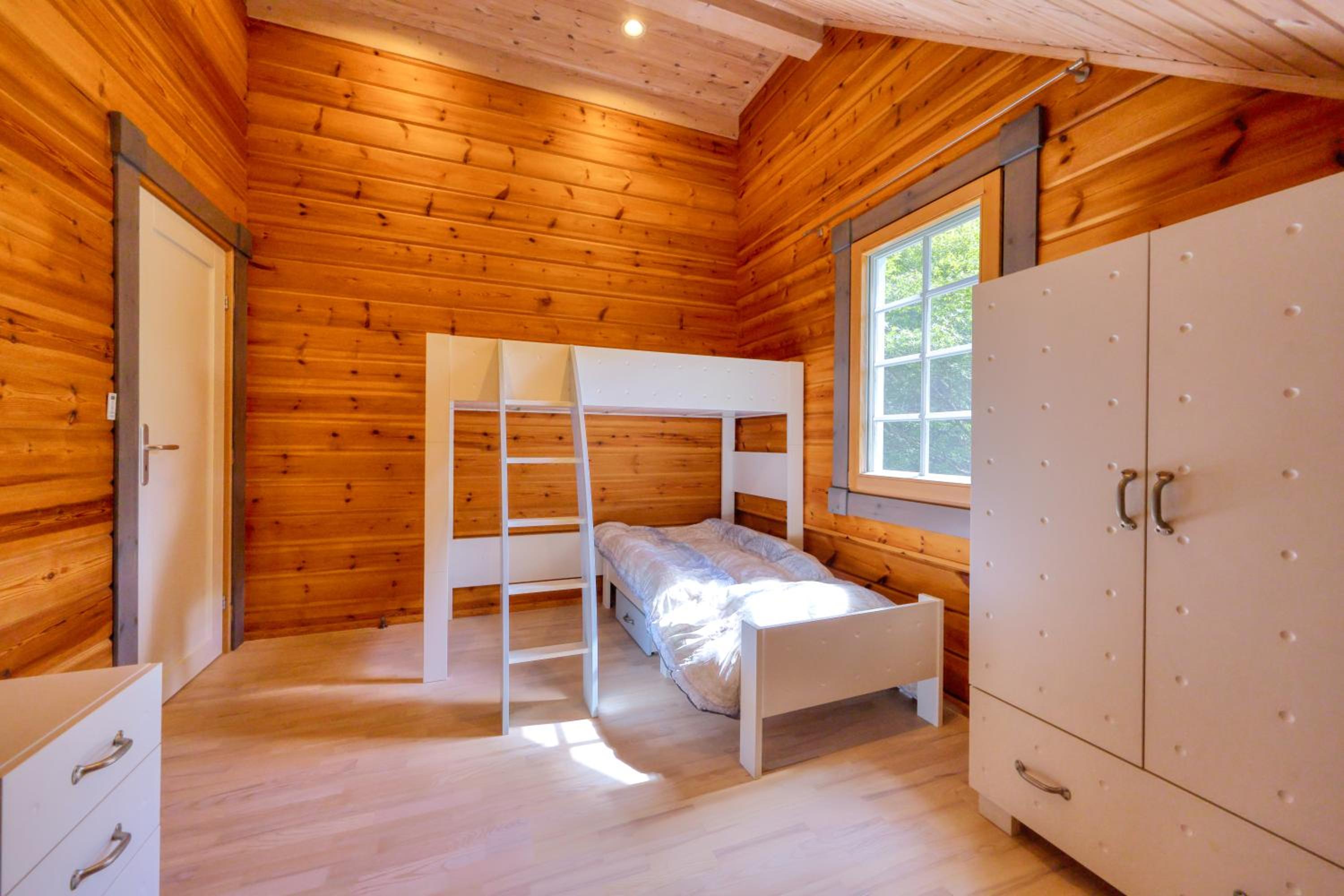 Three-Bedroom Villa - Photo 29