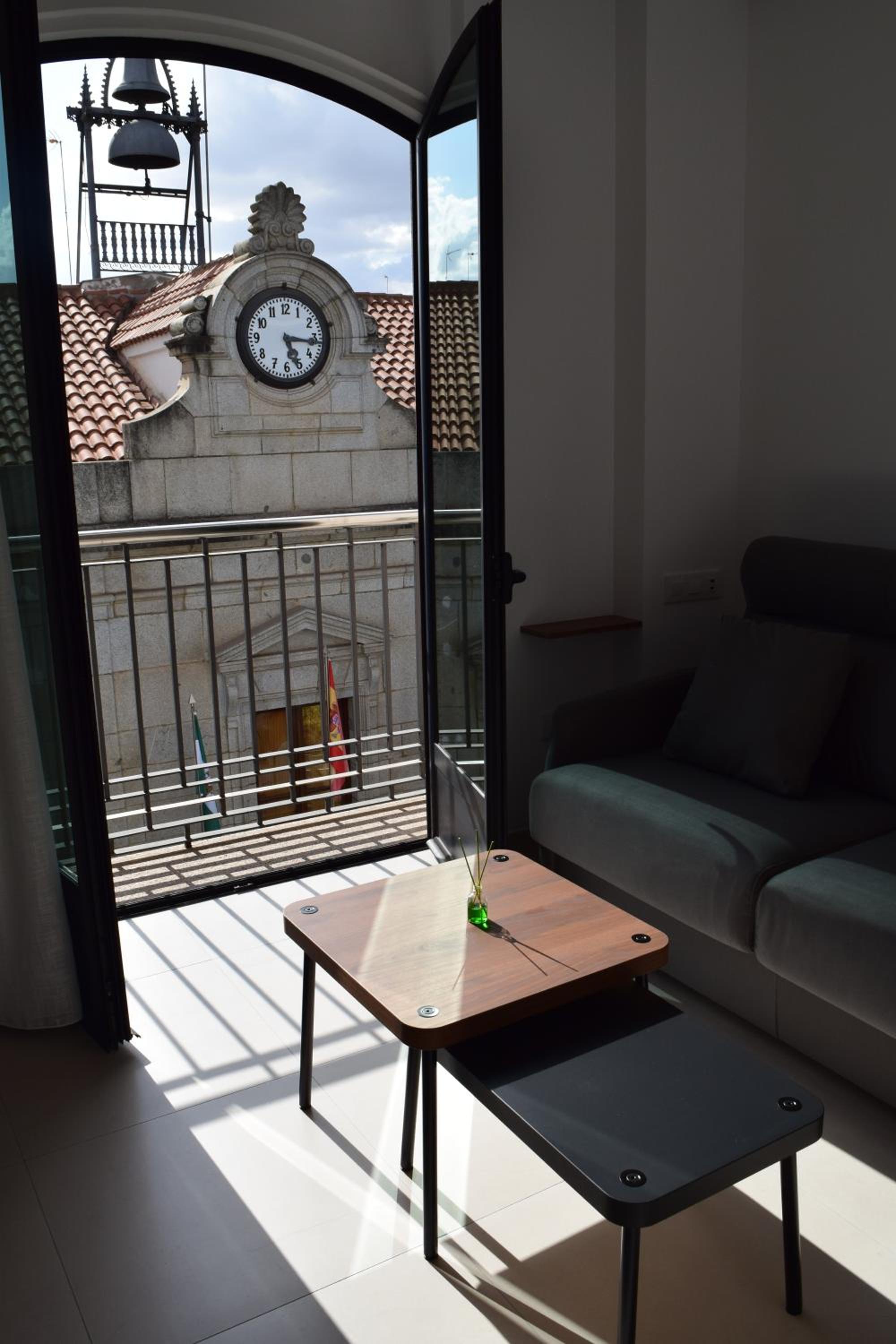 Classic Apartment photo 3