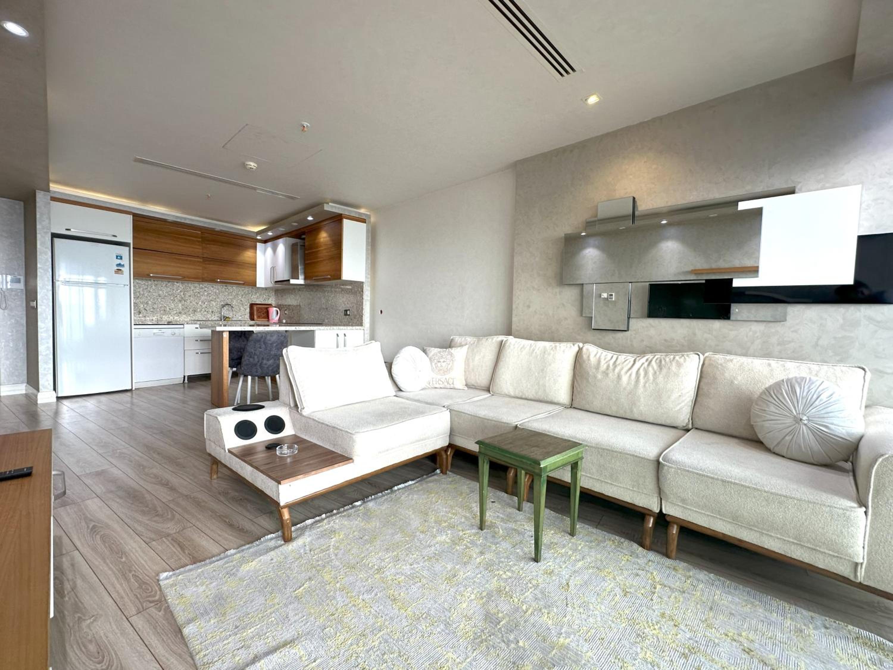 Deluxe King Room photo 2