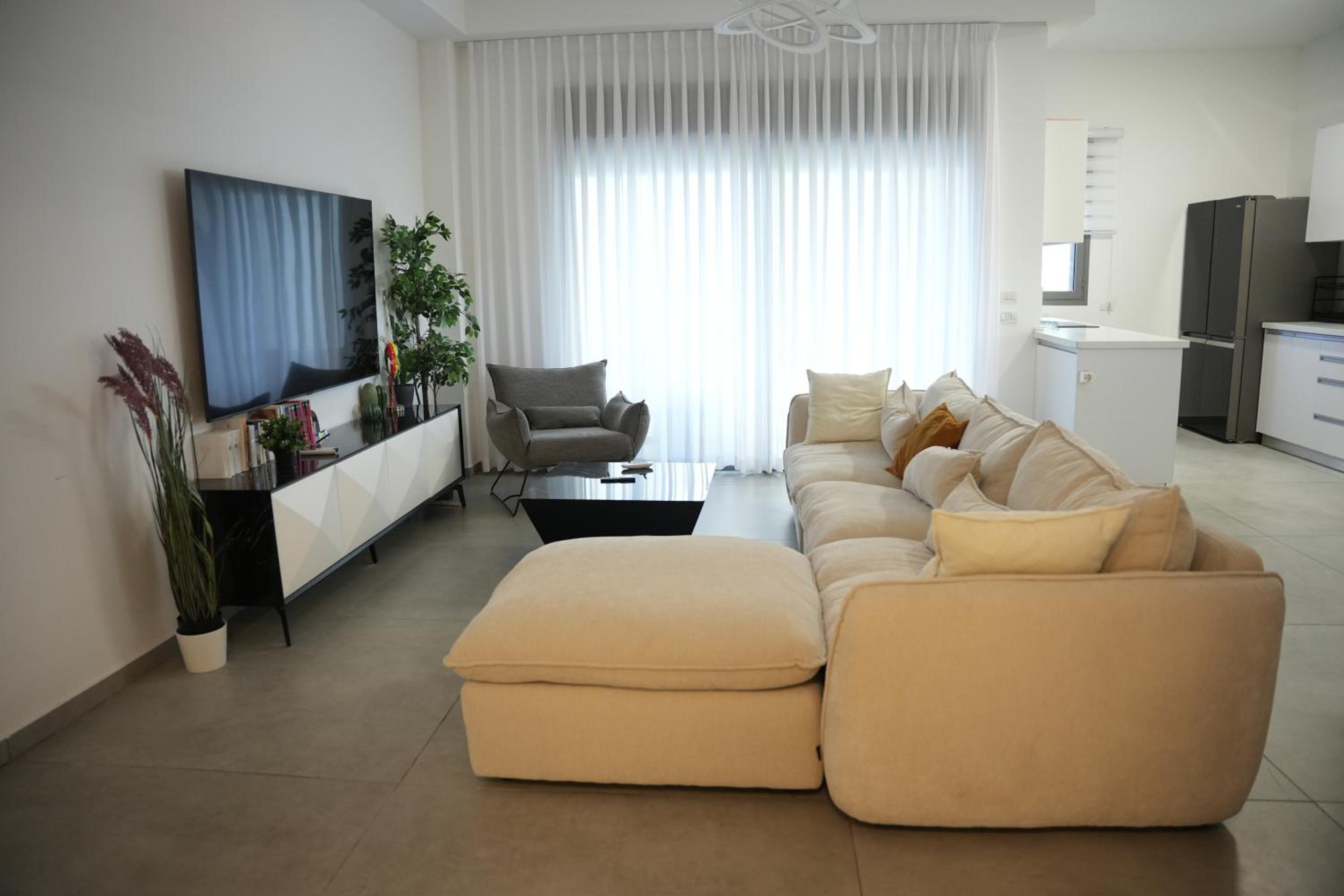 Apartment photo 1