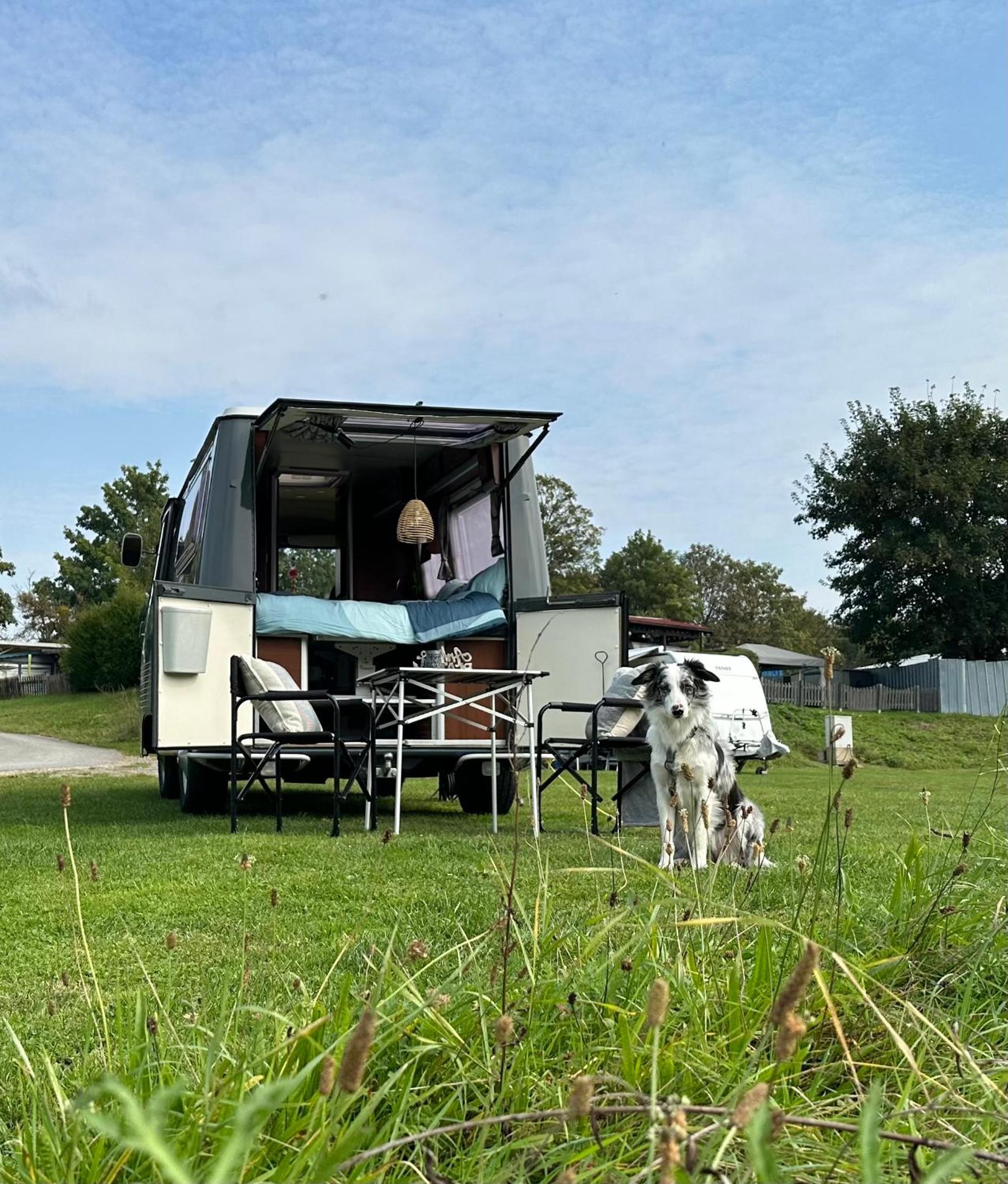 Caravan photo 3