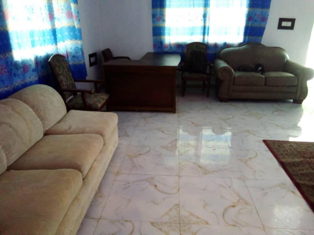 Deluxe Double Room (2 Adults + 1 Child) photo 2