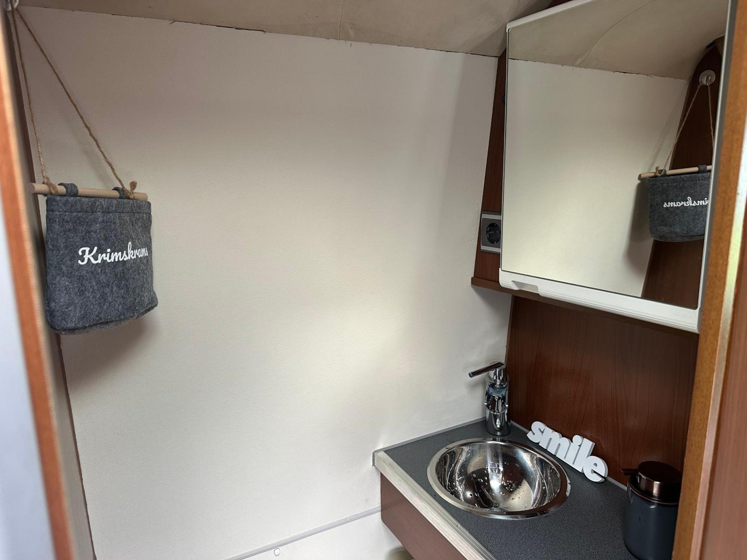 Caravan photo 2