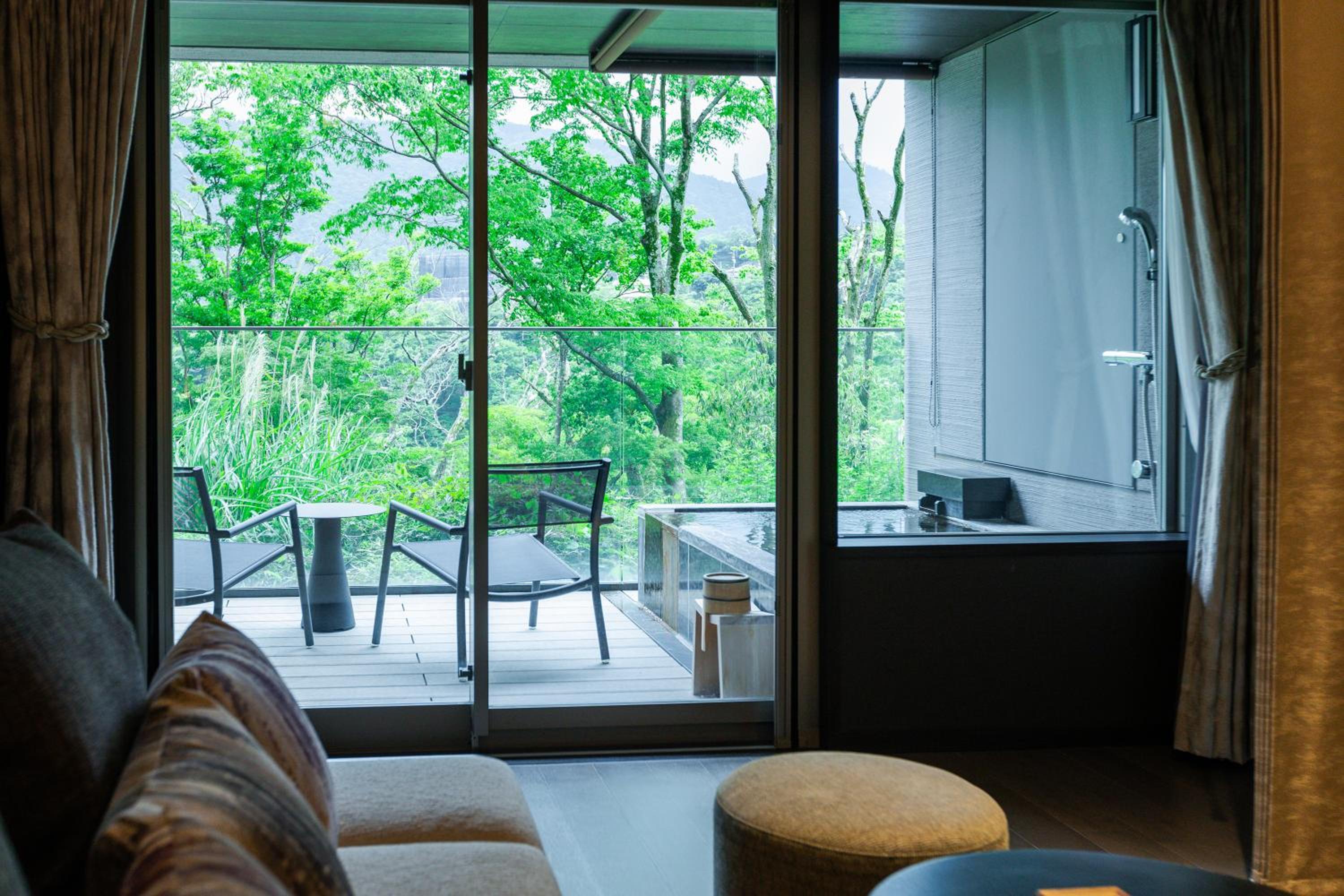 West Wing Deluxe Room with Open-Air Bath Western Style - Photo 1