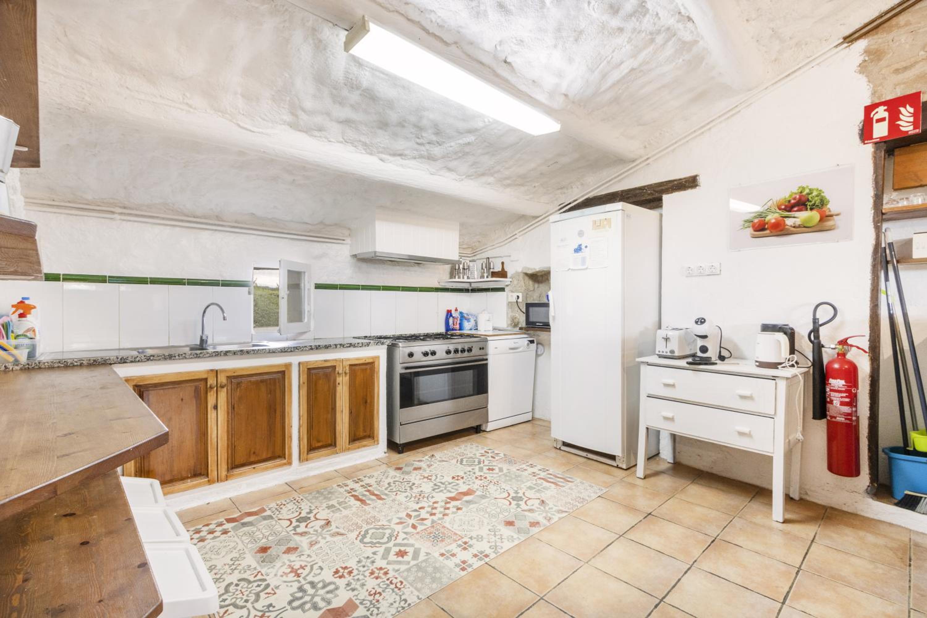 Three-Bedroom Apartment with Mountain View photo 3