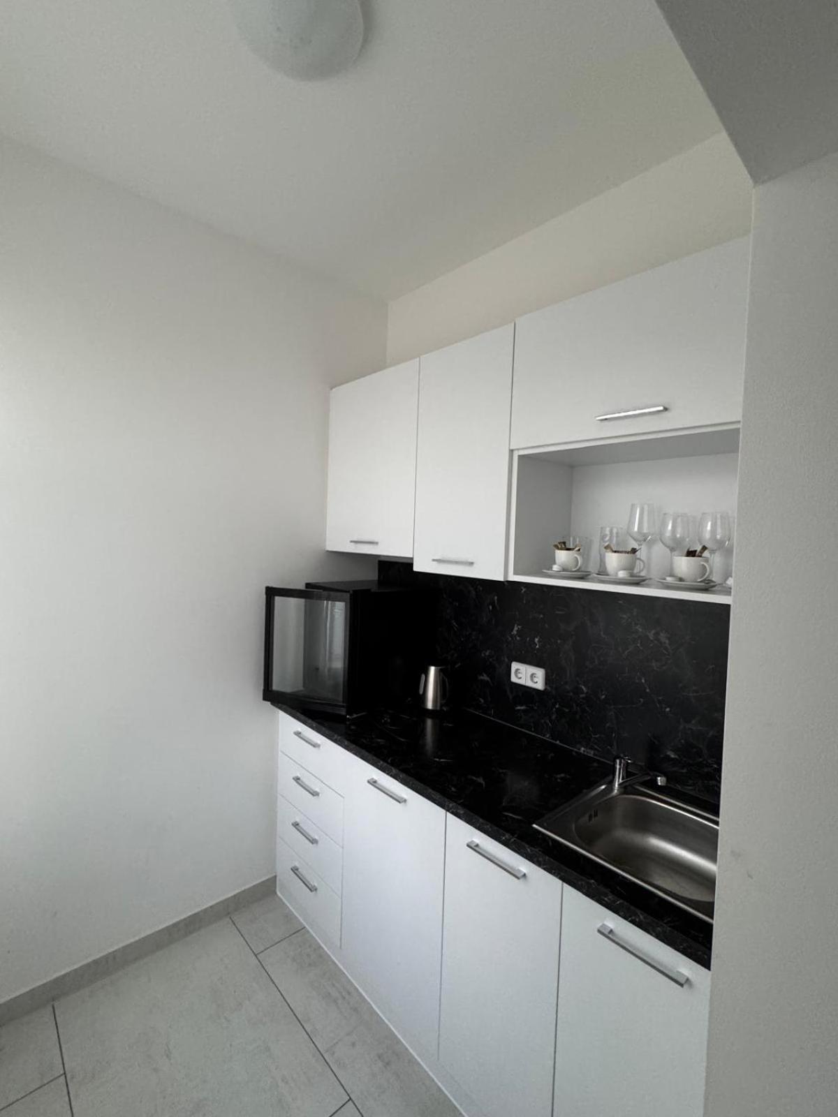 Deluxe Apartment - Photo 6
