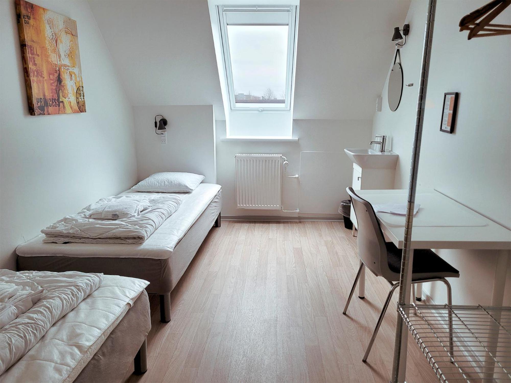 Twin Room with Shared Bathroom