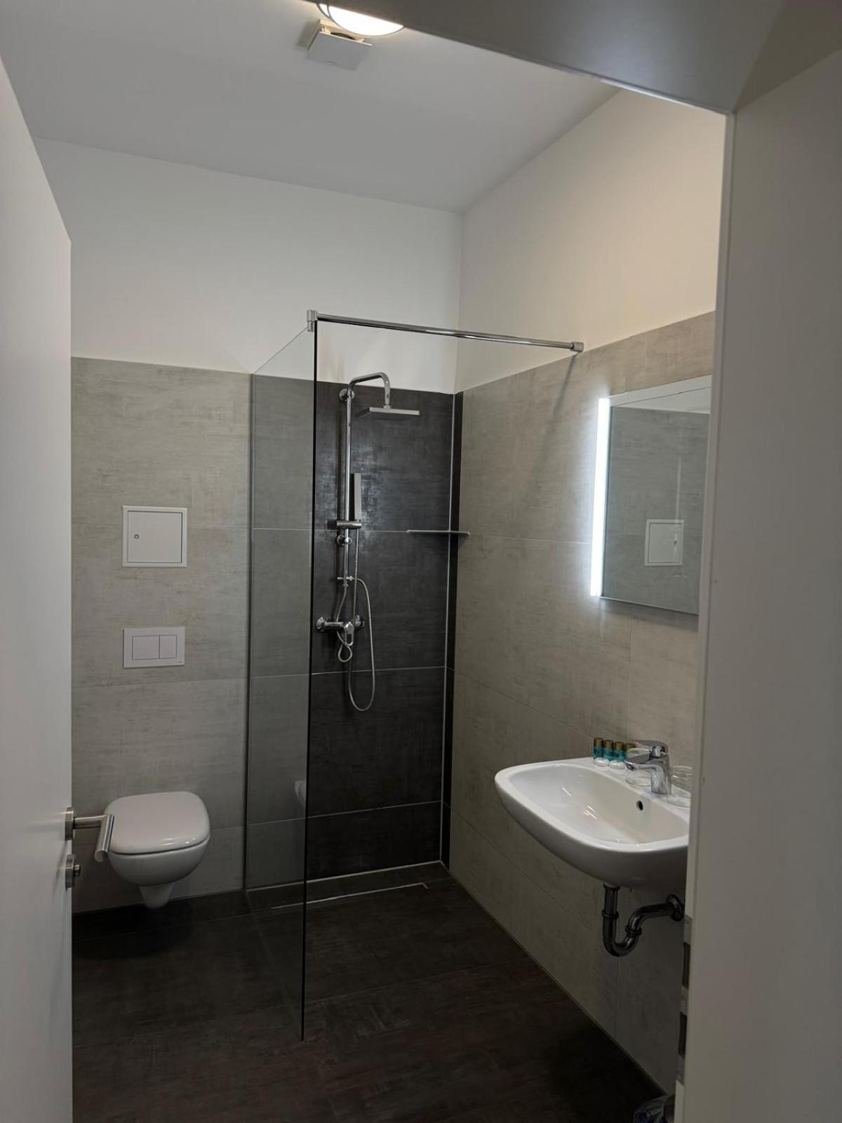 Deluxe Apartment - Photo 10