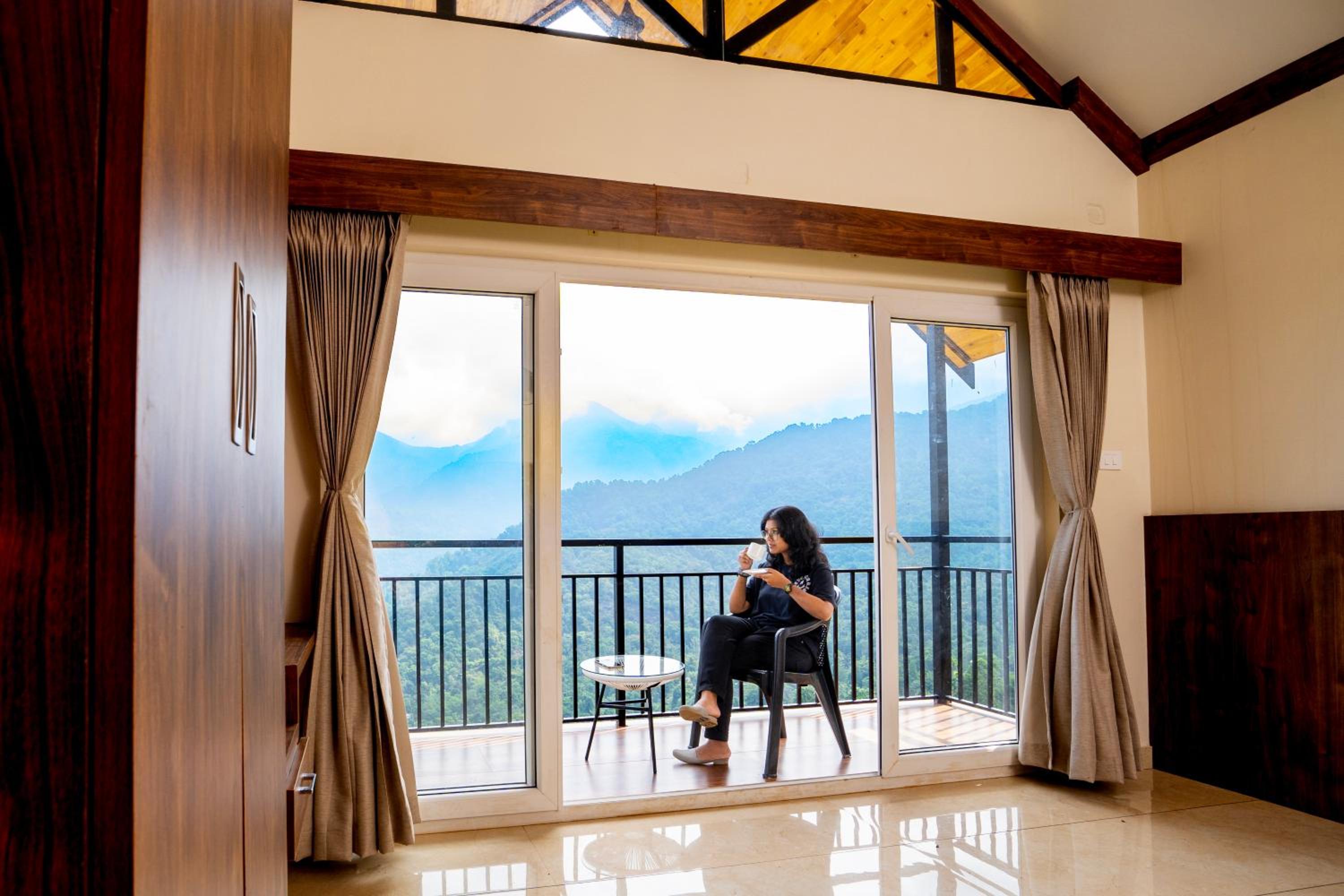 Mountain View Room photo 2