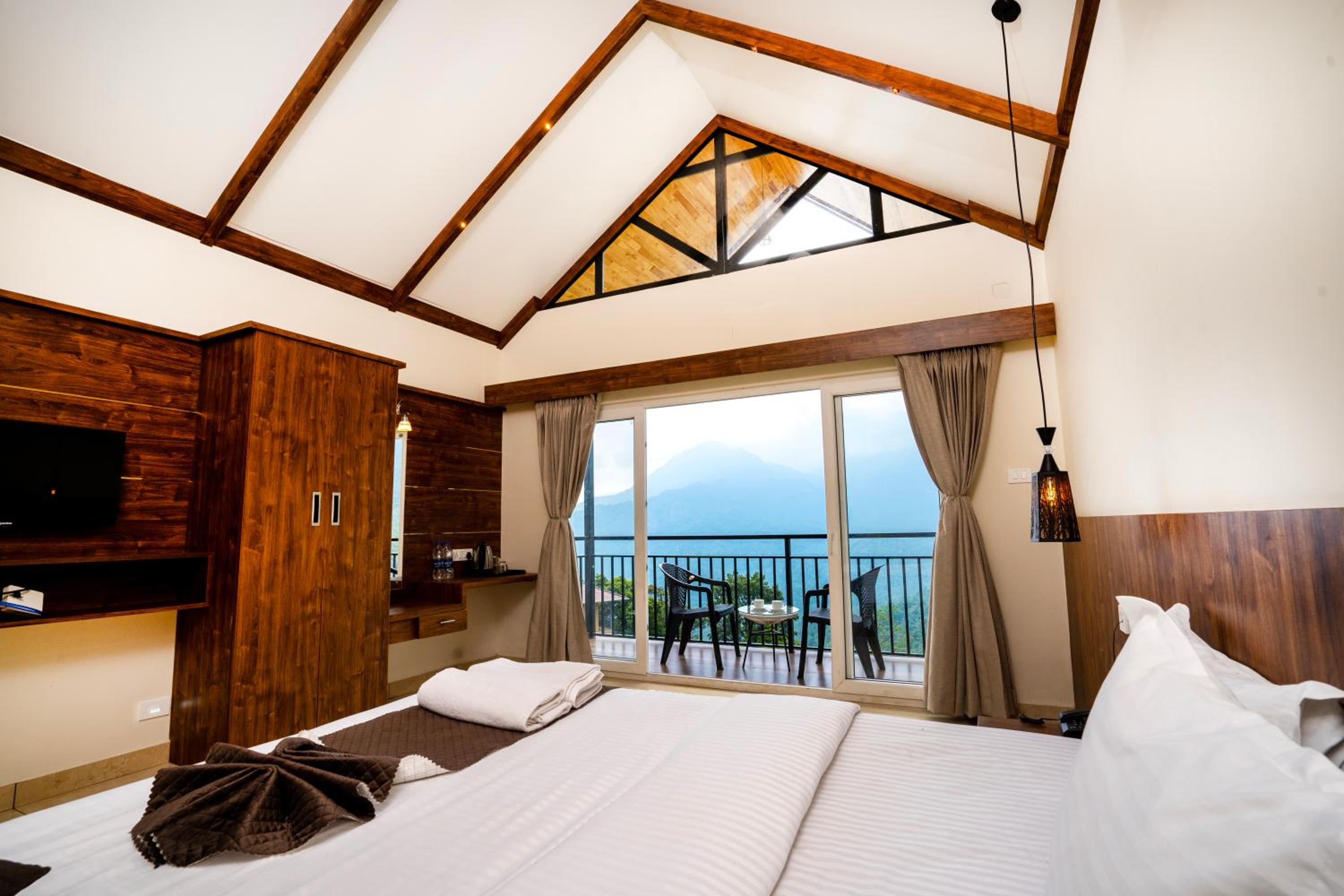 Valley View Room