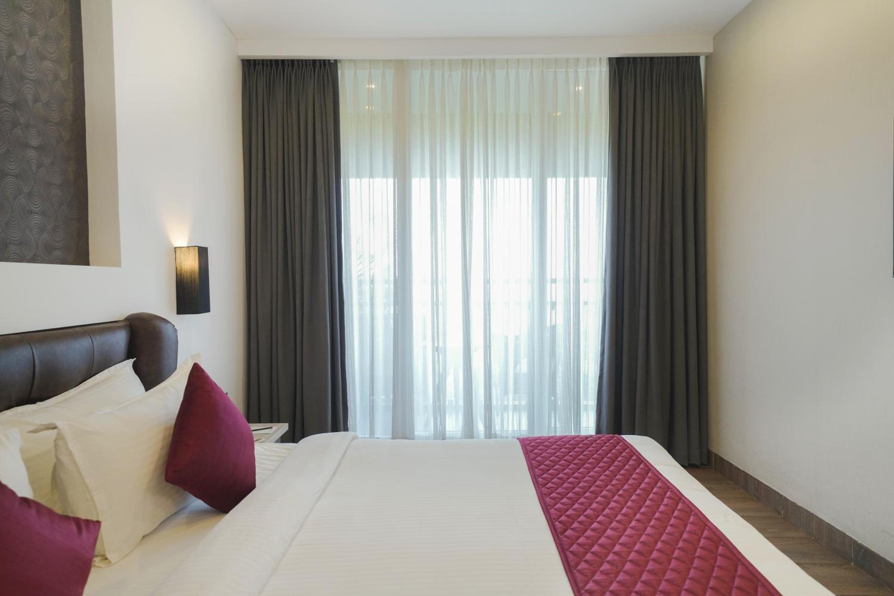 Suite with 15% off on session of 60 mins Spa Suite with 15% off on session of 60 mins Spa