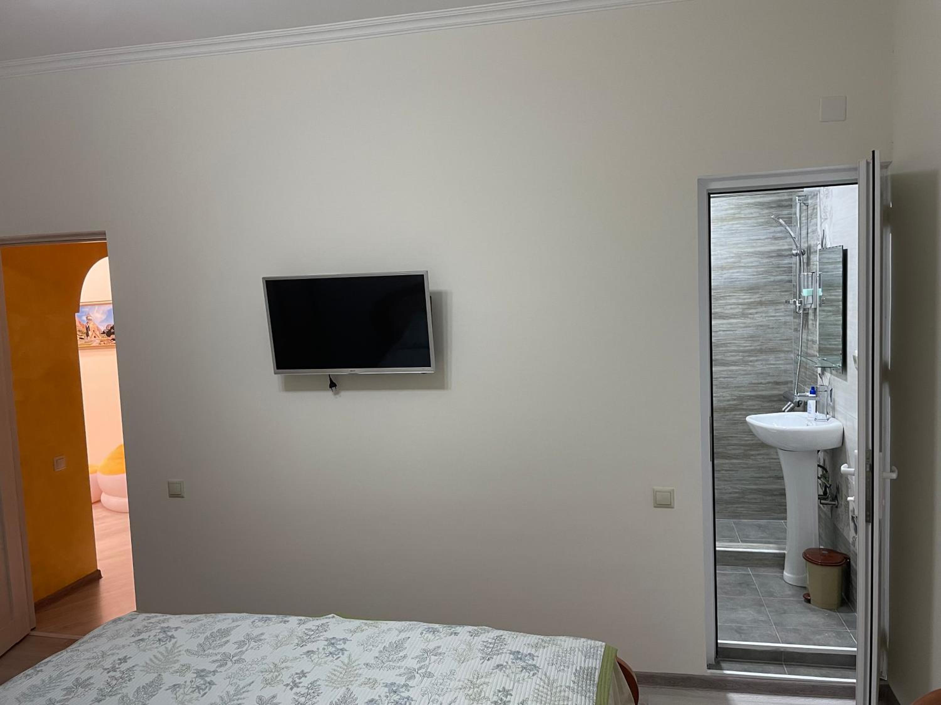 Deluxe Double Room With Shower photo 1