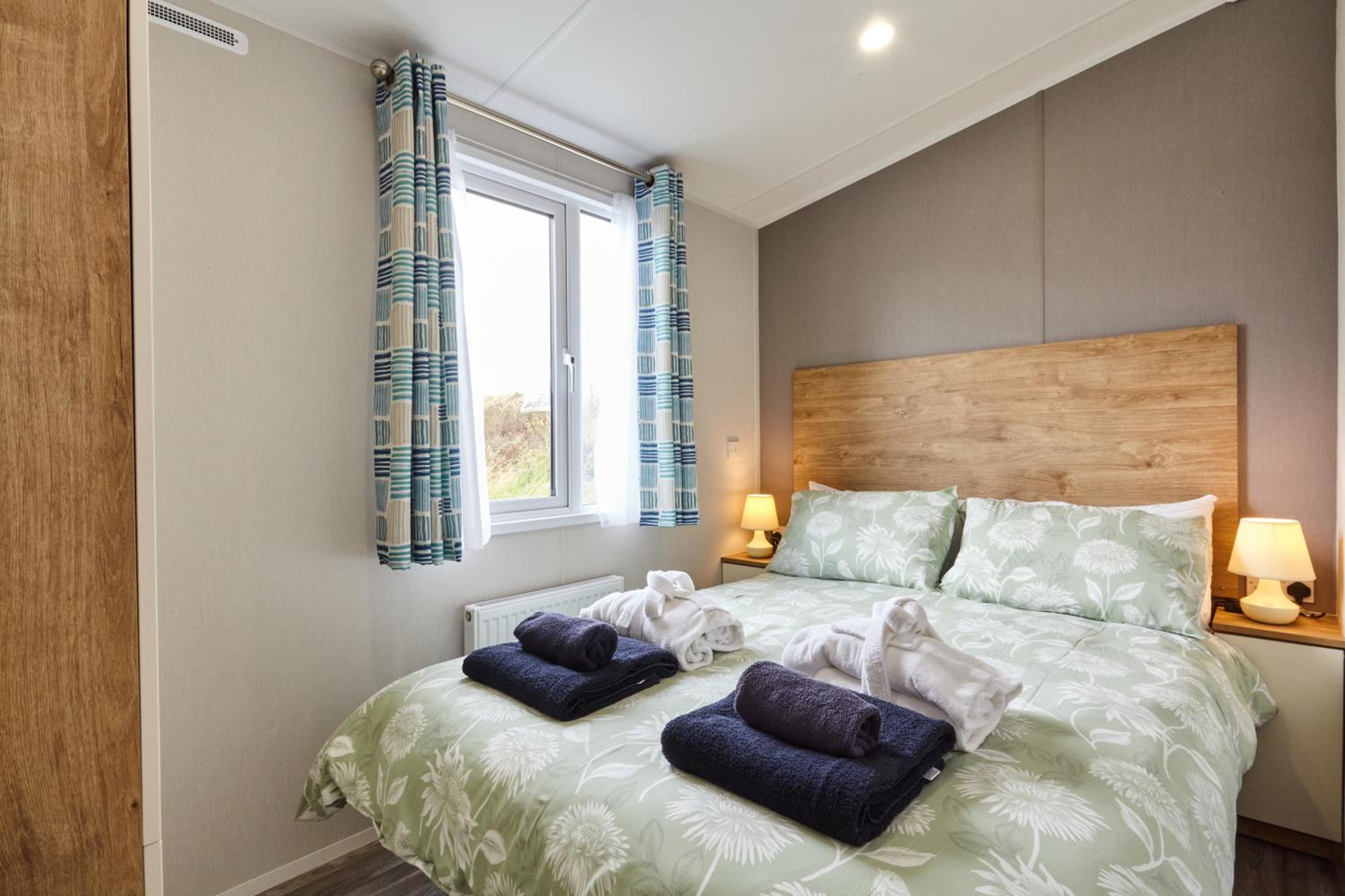 Comfort 3 Bedroom Caravan (no pets)