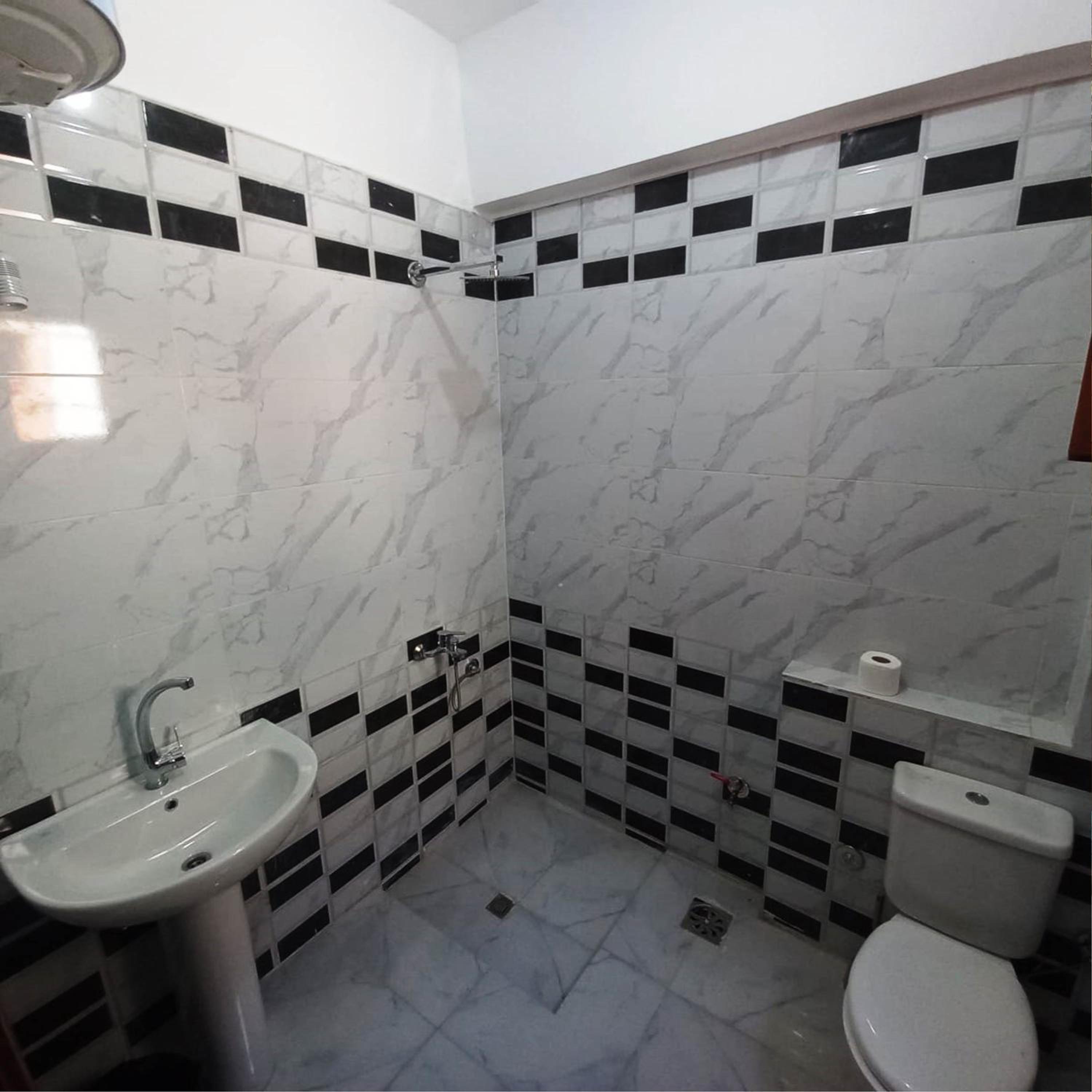Deluxe Double Room - Photo 16