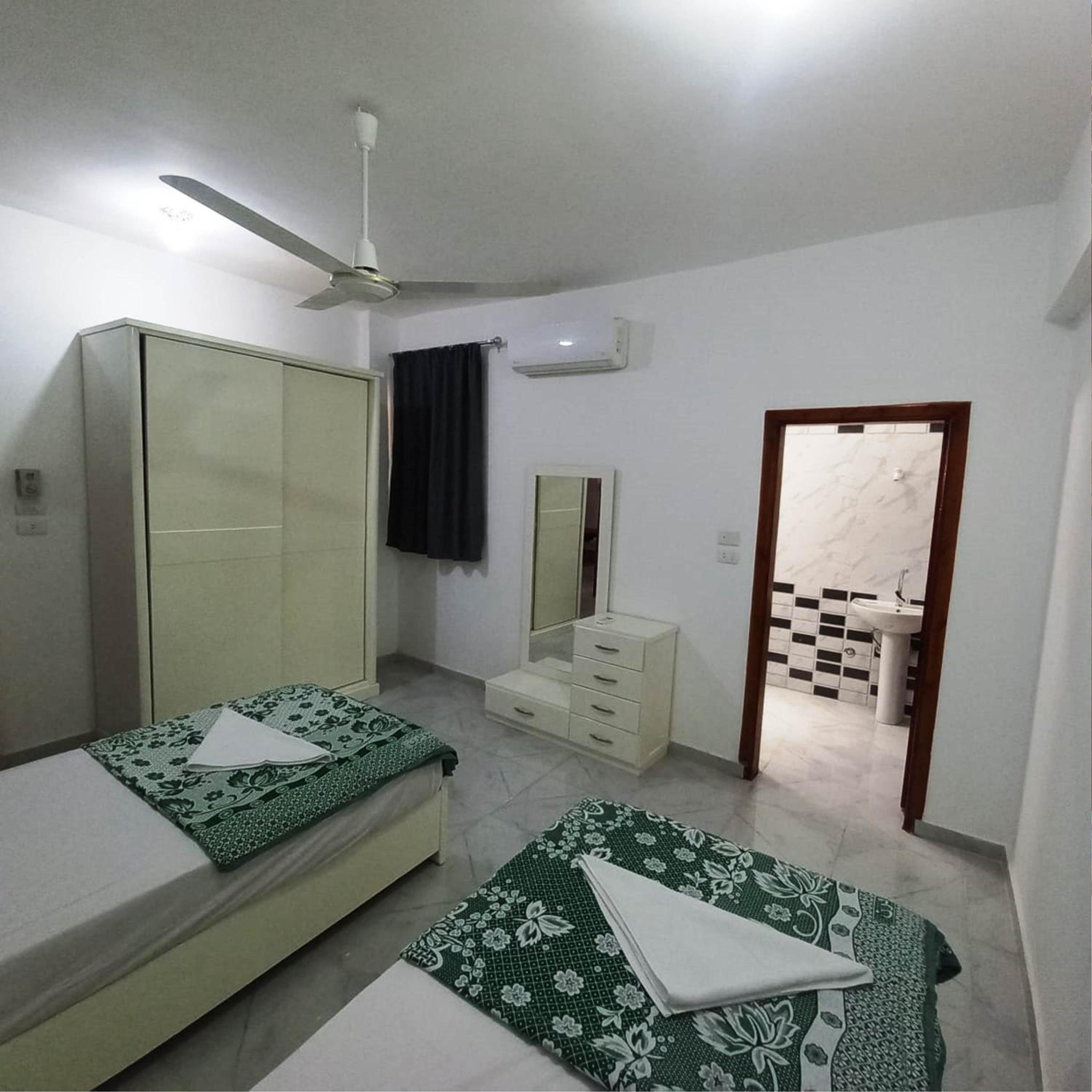 Deluxe Twin Room - Photo 14