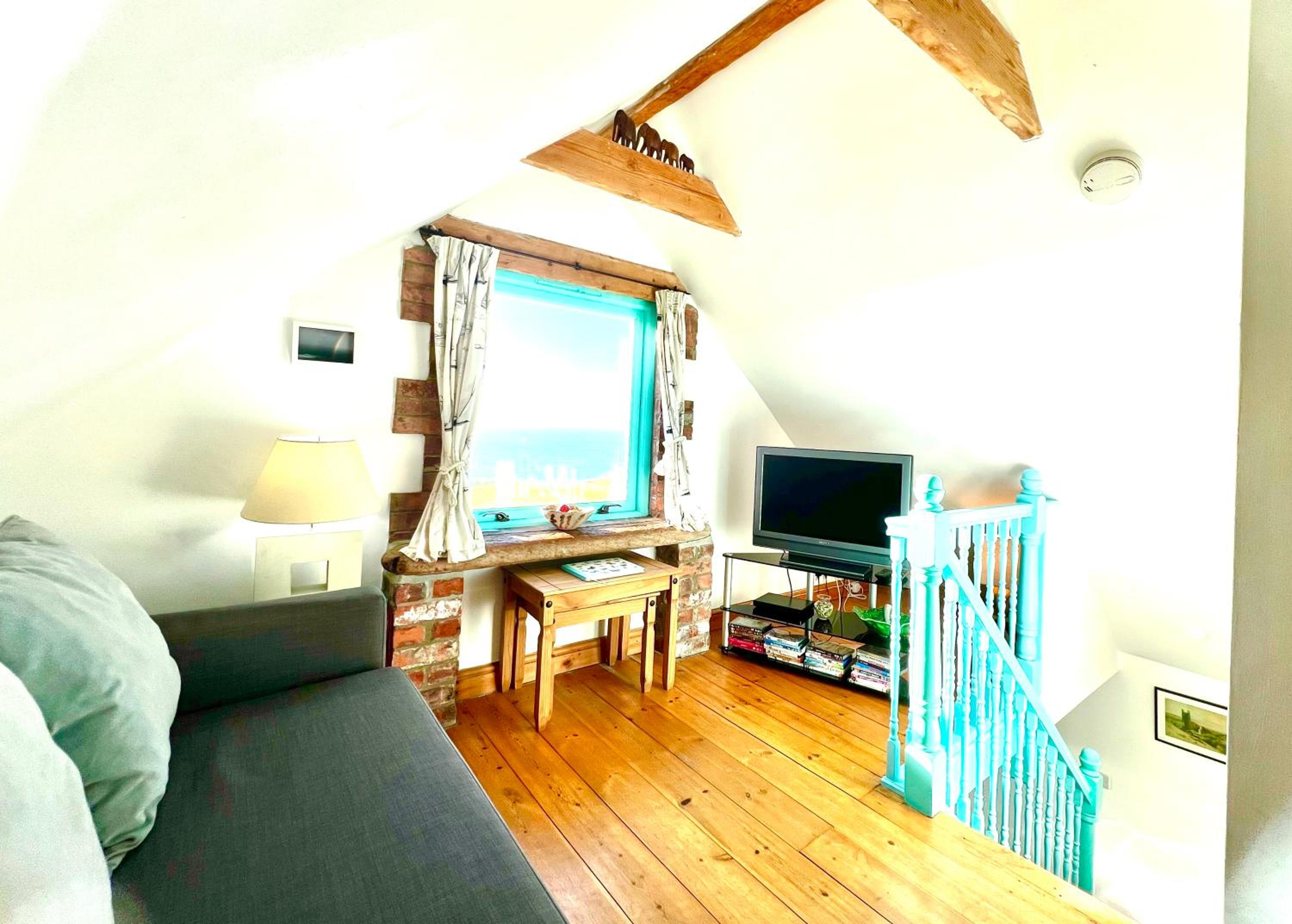 One-Bedroom House photo 1