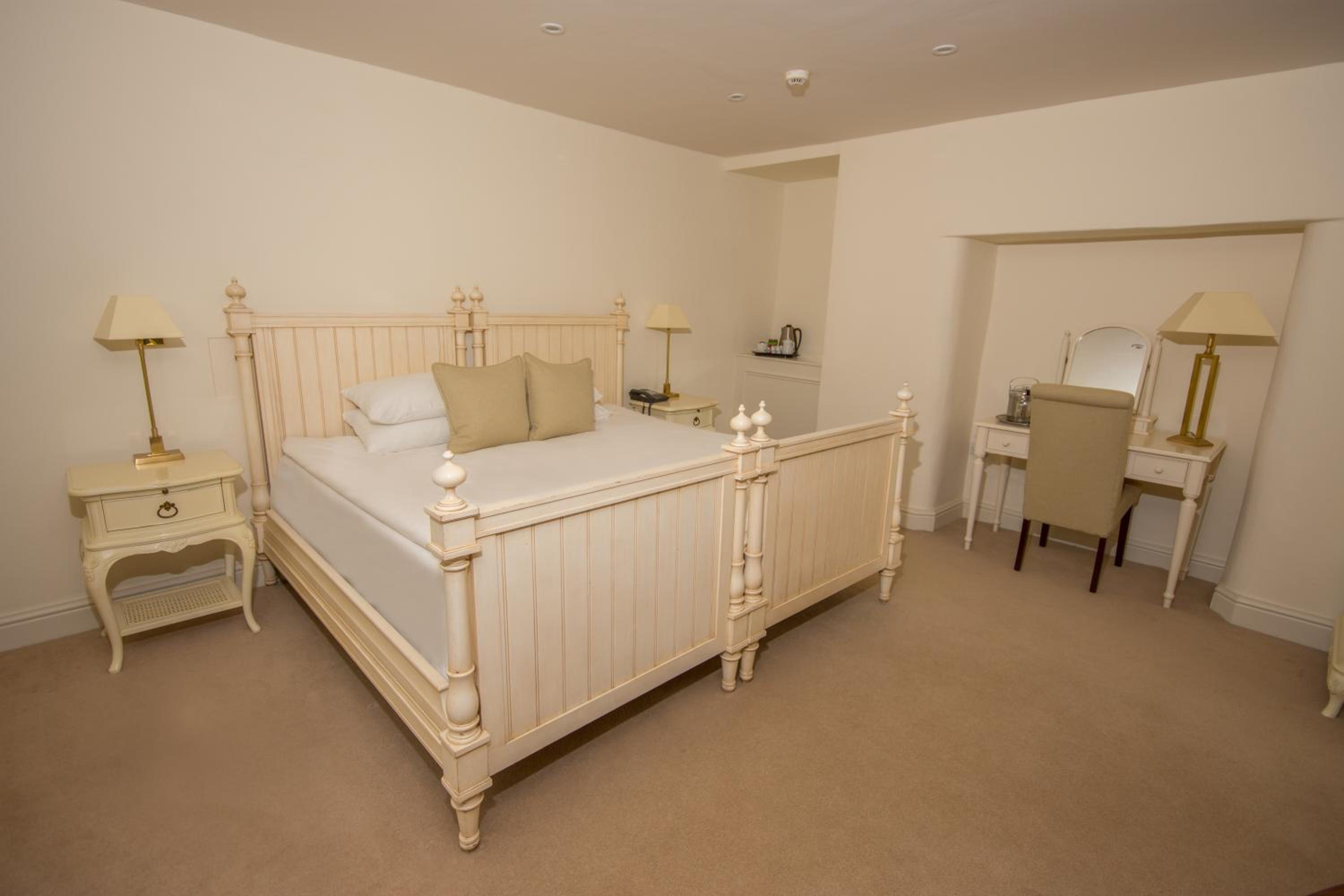 Standard Double Room - Photo 3