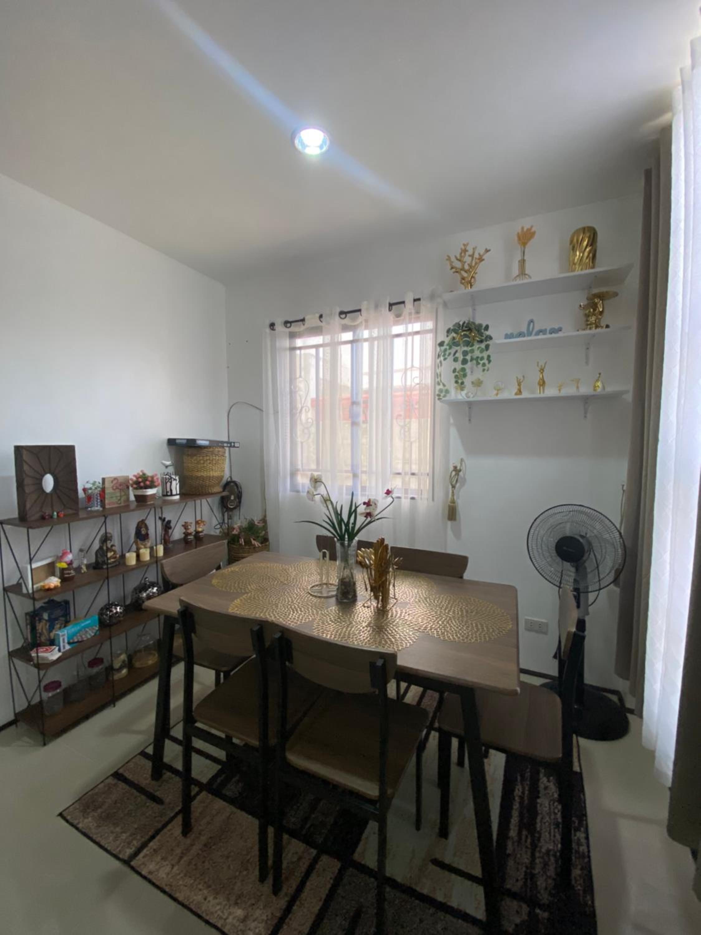 Two-Bedroom House photo 2