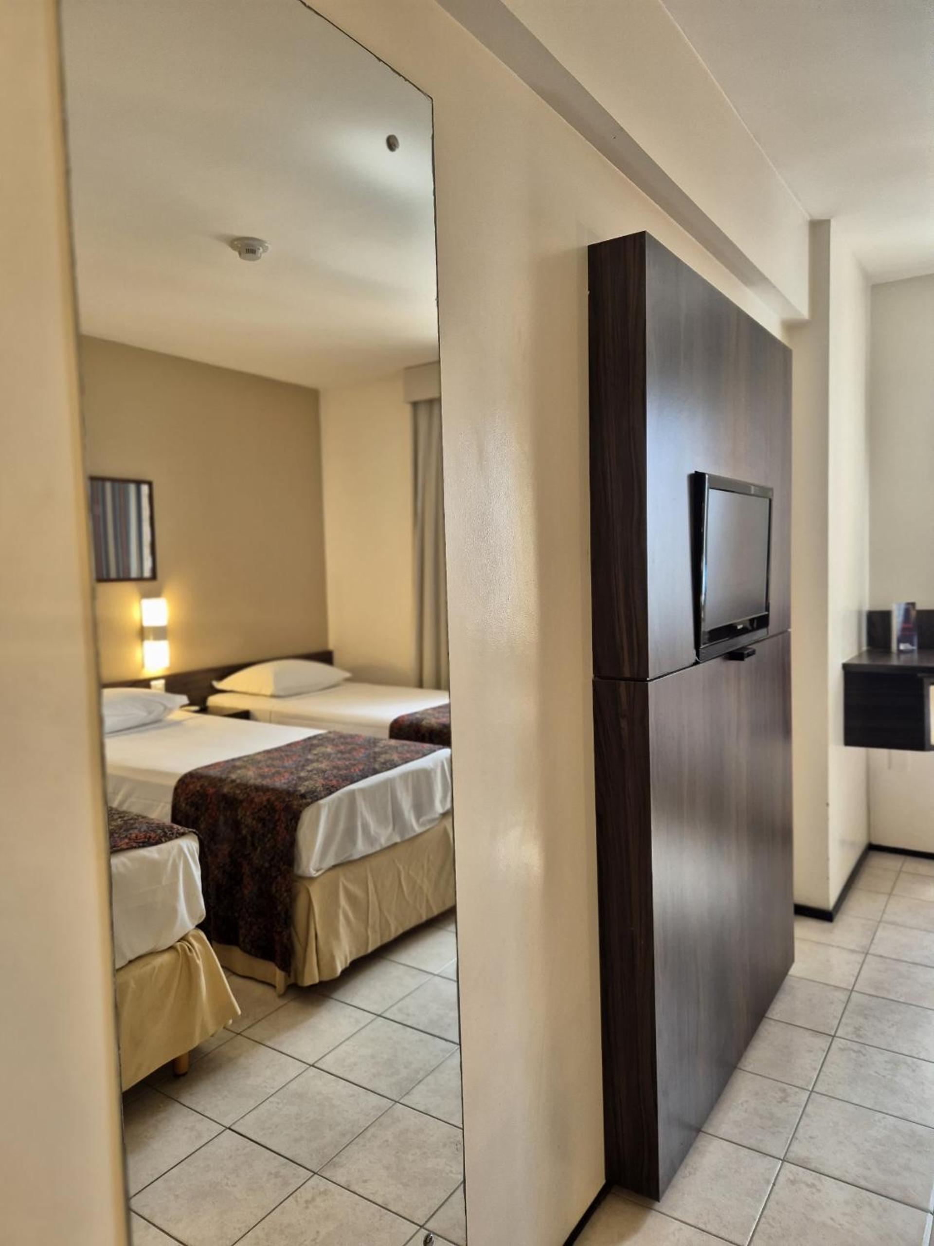Standard Triple Room - Photo 4