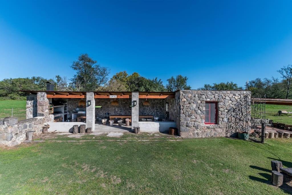 Villa photo 2
