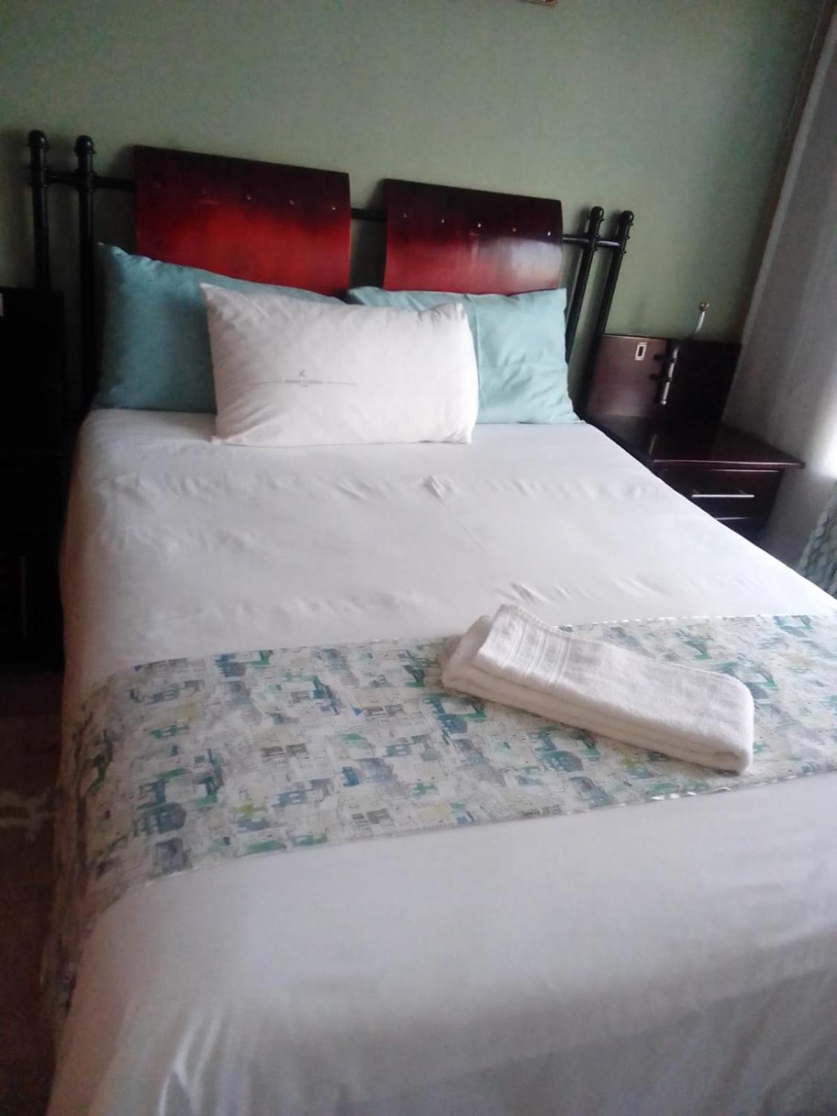 Double Room with Balcony photo 2