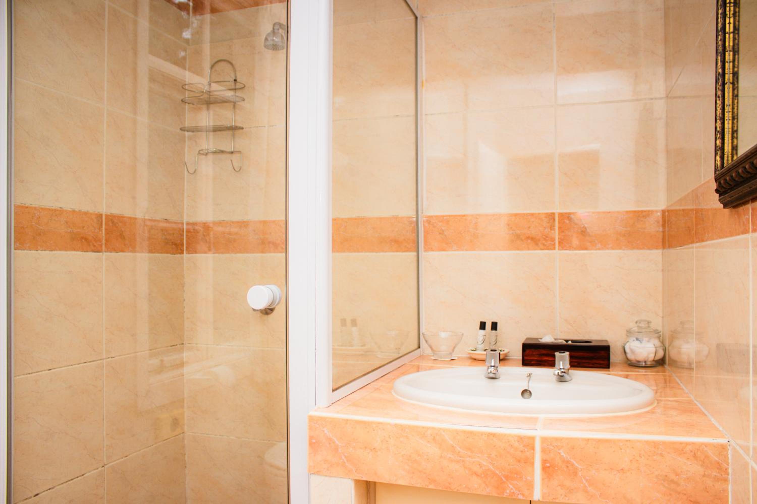 Double Room - Photo 31