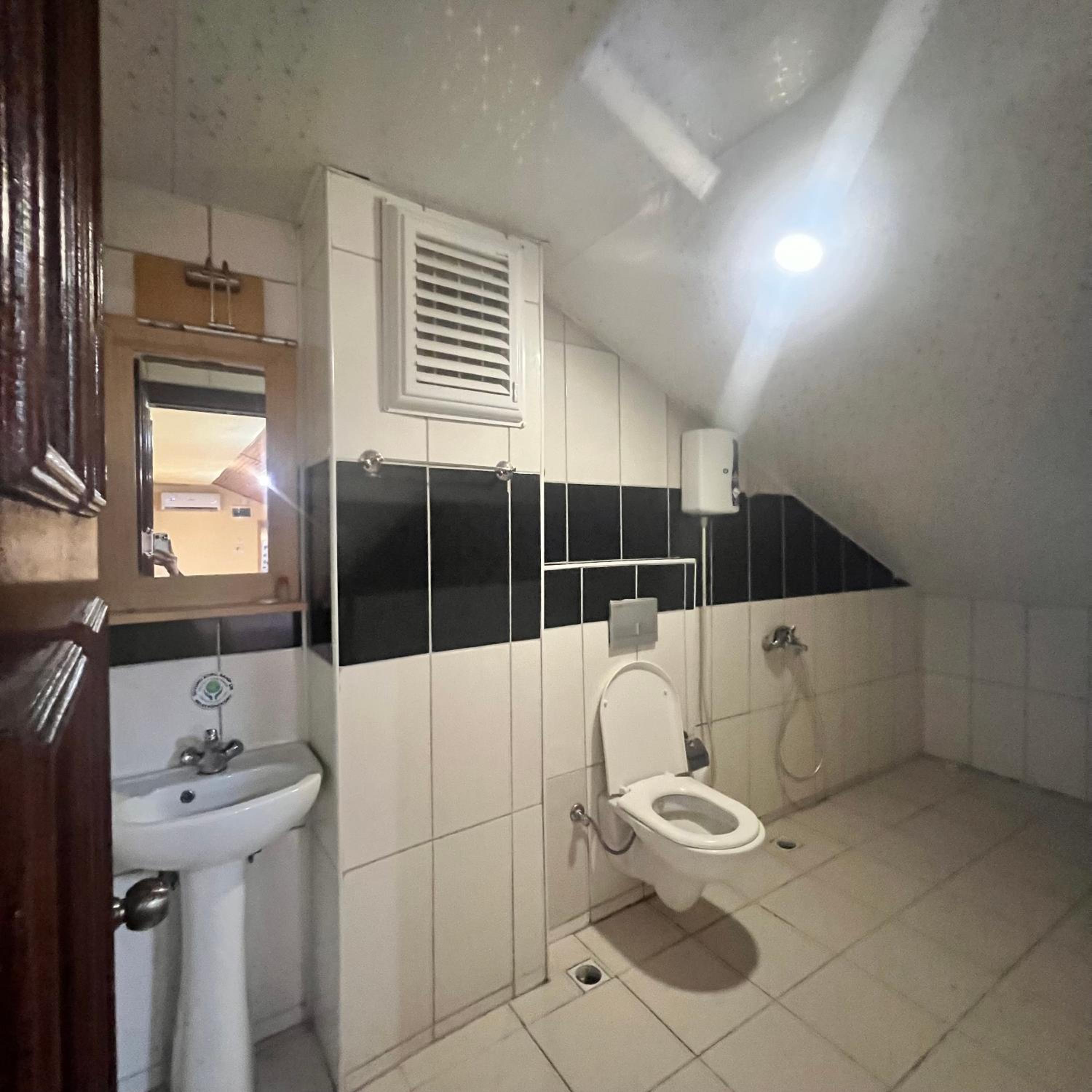 Double Room - Photo 4