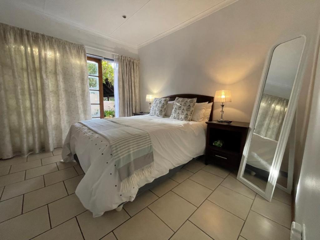 Deluxe Double Room - Photo 2